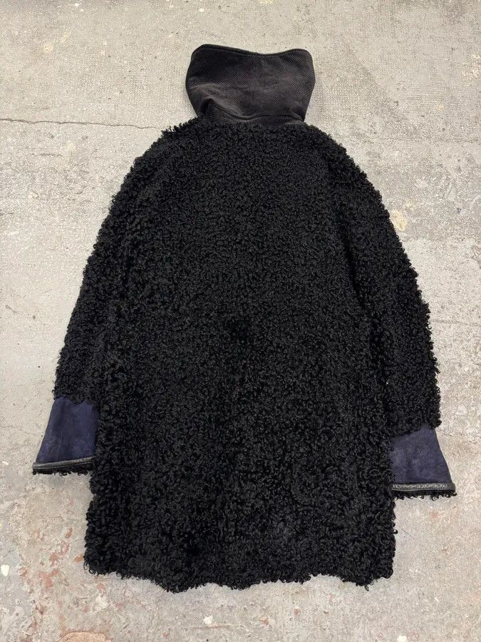 Vintage 1980s Gianni Versace Black Astrakhan Fur Long Jacket Size US S / EU 44-46 / 1 - 3 Thumbnail