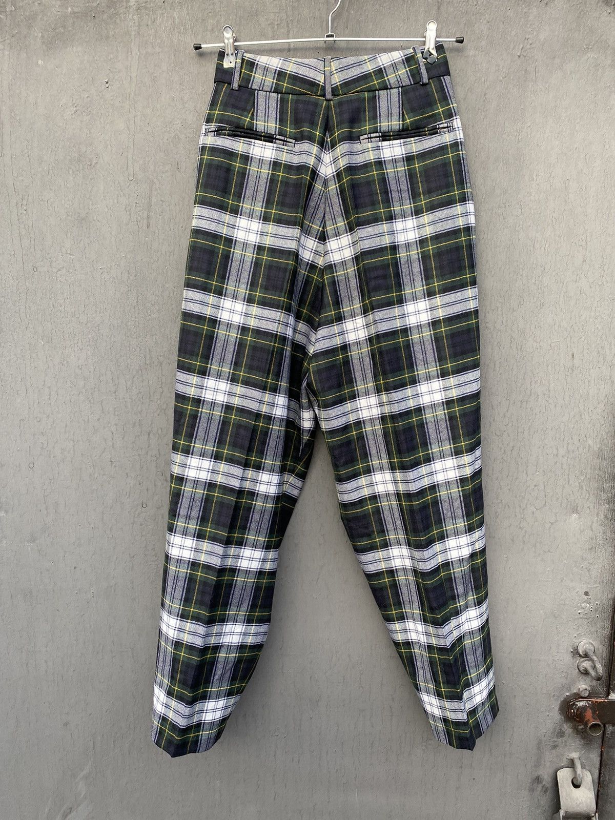 Alexander McQueen Alexander mcqeen wool plaid dress pants size 40 Size 27" / US 4 / IT 40 - 5 Thumbnail