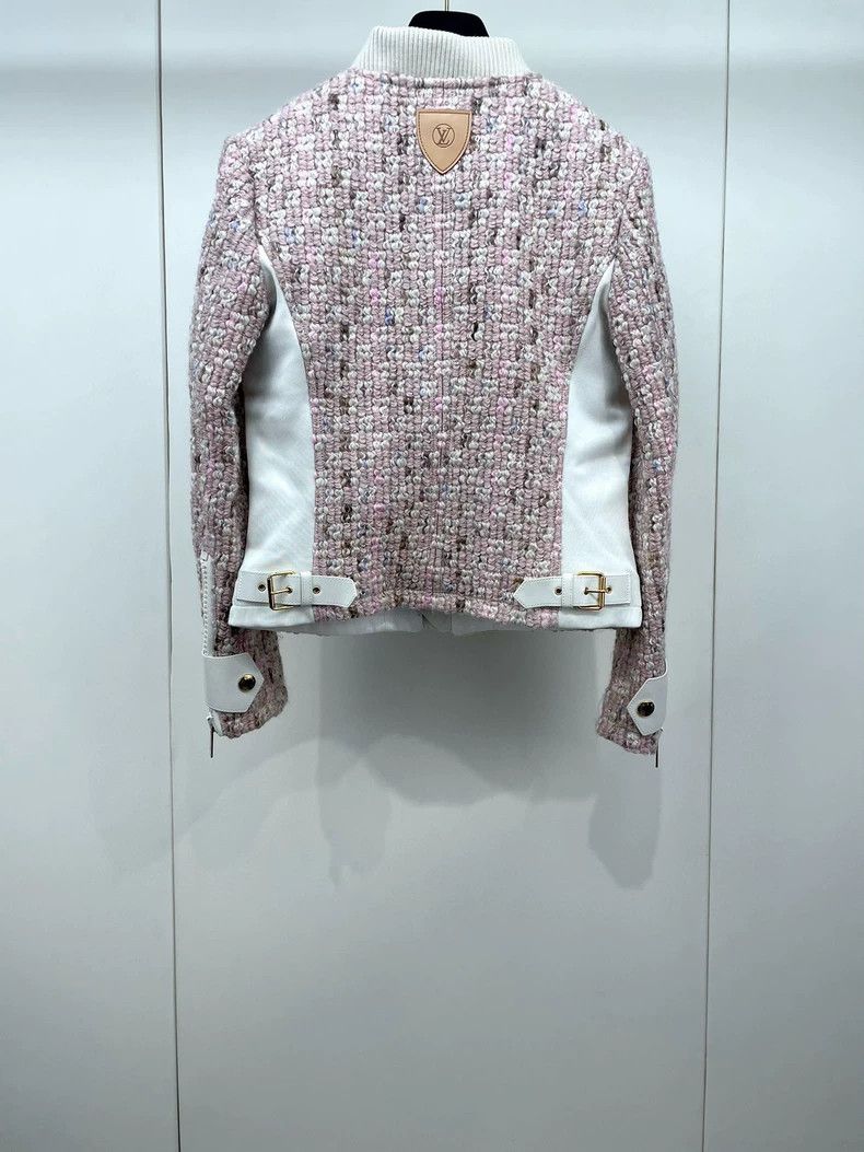 Louis Vuitton LOUIS VUITTON Pink tweed zip jacket 2504-Nextarrow Size XS / US 0-2 / IT 36-38 - 2 Thumbnail