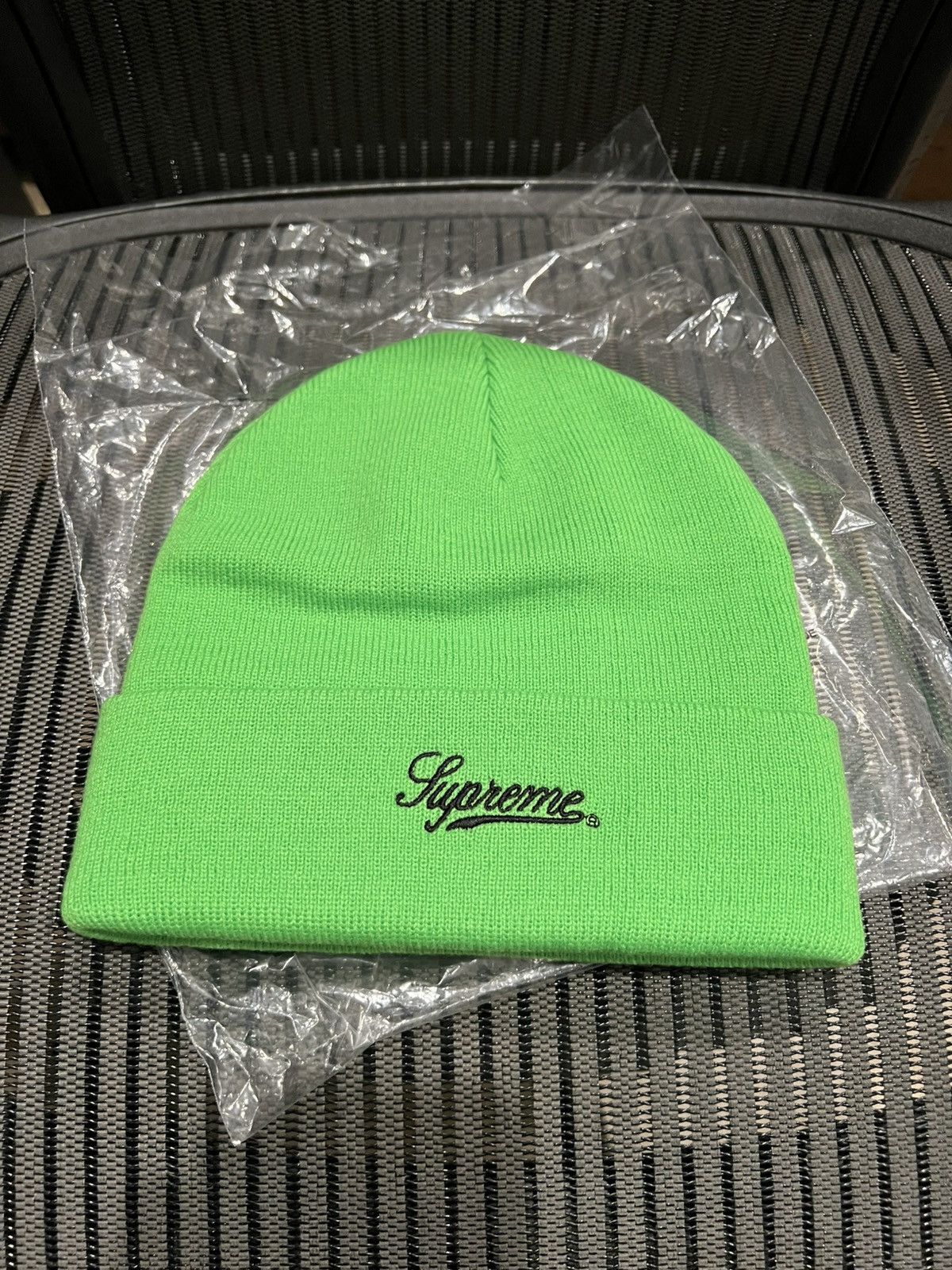 Lamborghini × Supreme Supreme x Lamborghini Beanie SS20 Size ONE SIZE - 5 Thumbnail