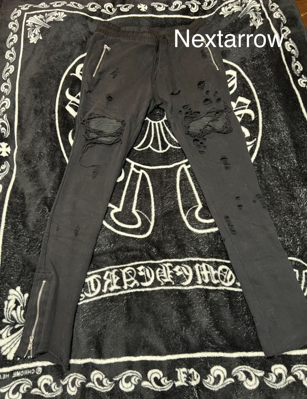 Amiri Amiri erosion destroys sports pants 2412-Nextarrow Size US 36 / EU 52 - 1 Thumbnail