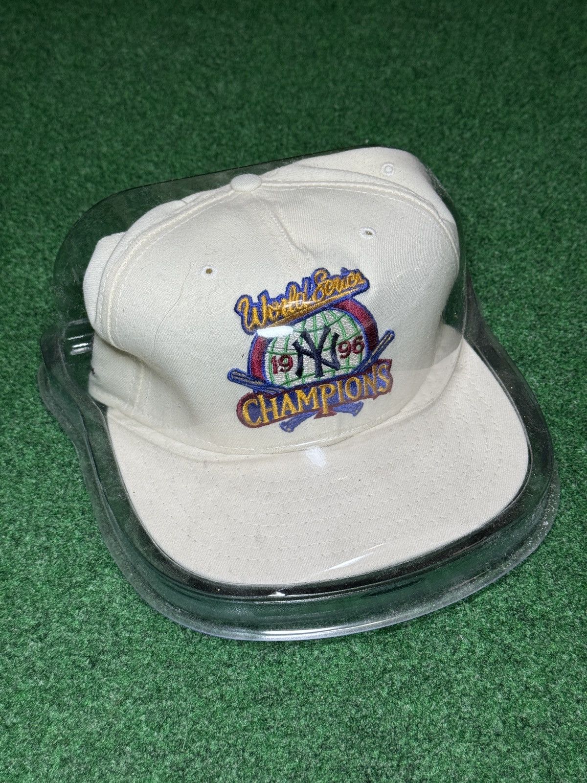 New Era New York Yankees World Series Sealed Hat Snapback New Era Size ONE SIZE - 1 Thumbnail