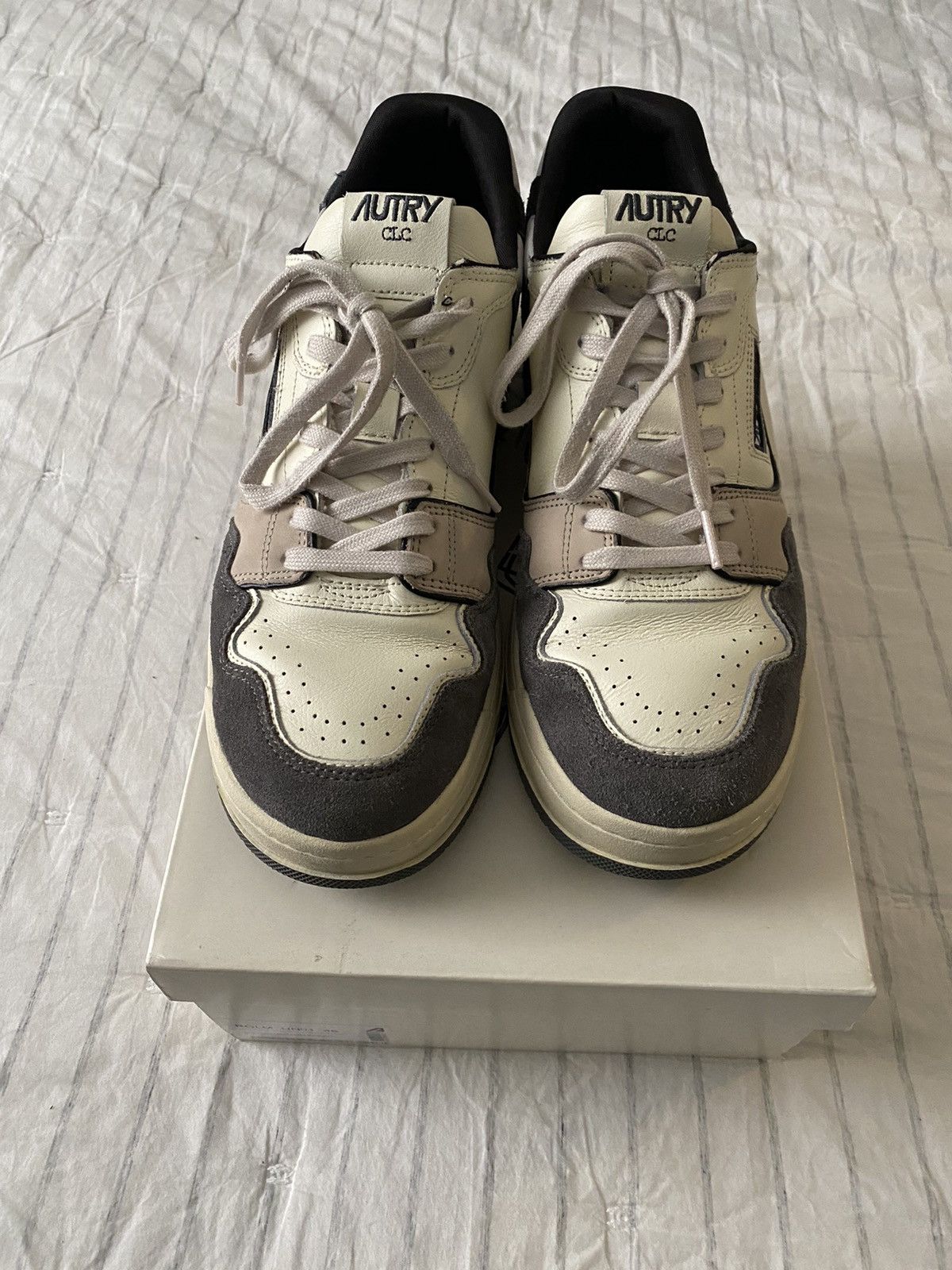 AUTRY Autry CLC Low Grey Sneakers Sz46 Size US 13 / EU 46 - 3 Thumbnail