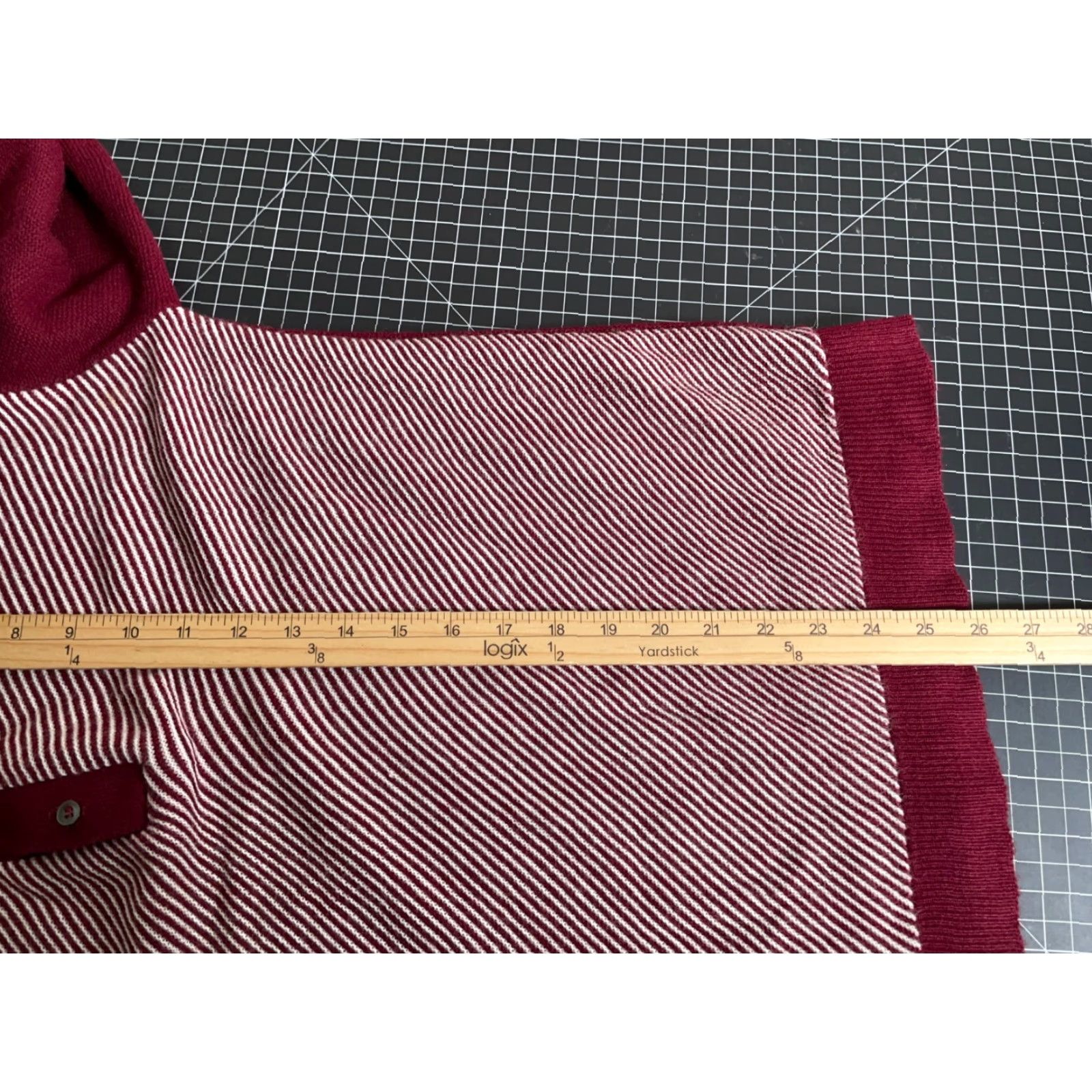 Vintage VINTAGE TownCraft Sweater Shirt Mens Small Red White Angled Stripe Collared 60s Retro Hipster Size US S / EU 44-46 / 1 - 7 Thumbnail