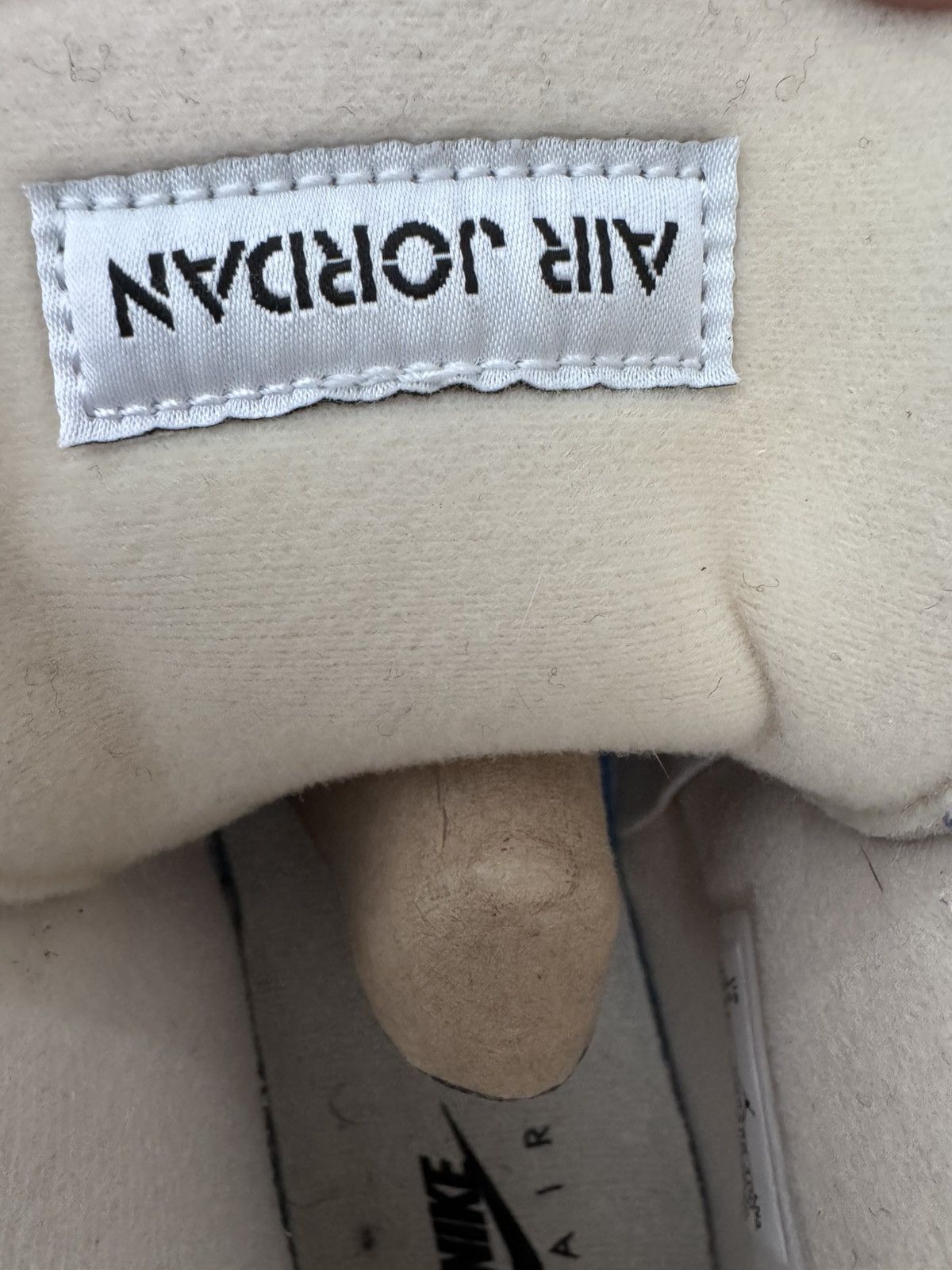 Jordan Brand Jordan 4 Off white Virgil Abloh size 10.5 mens Size US 10.5 / EU 43-44 - 14 Thumbnail