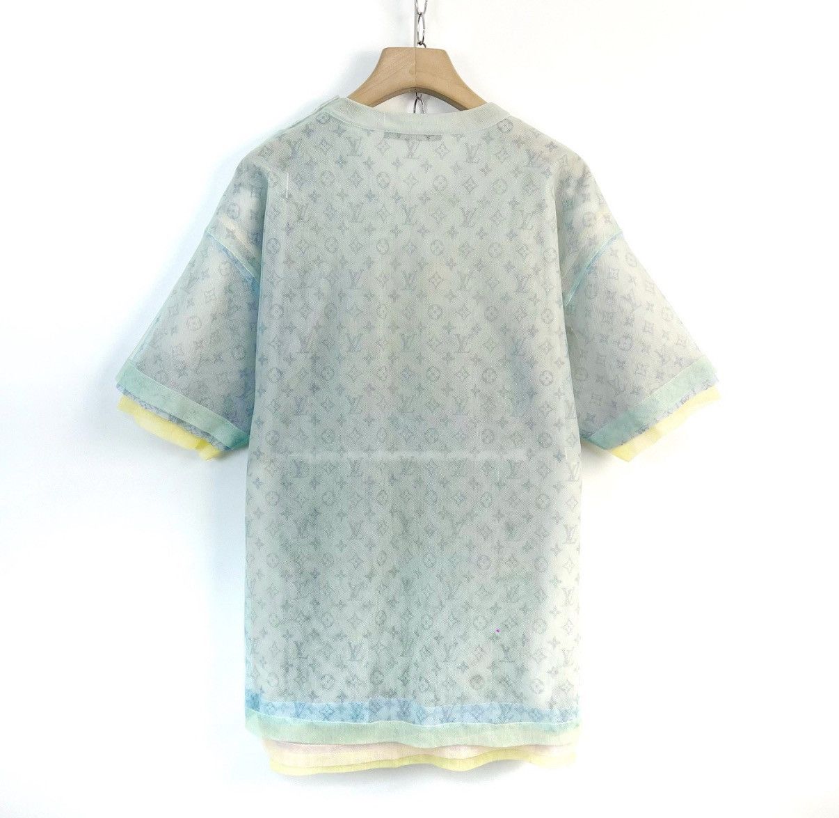 Louis Vuitton Louis Vuitton / LV Colorful Organza Print Short Sleeve K12 Size US L / EU 52-54 / 3 - 2 Thumbnail