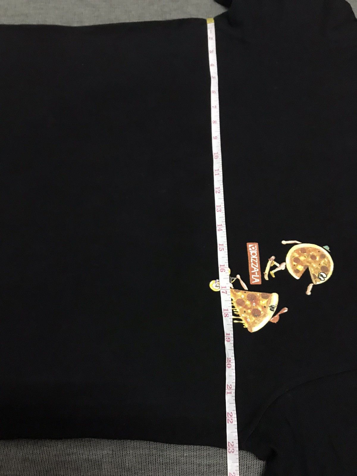 Maison MIHARA YASUHIRO MIHARAYASUHIRO Pizza-La Tees Size US XL / EU 56 / 4 - 7 Thumbnail