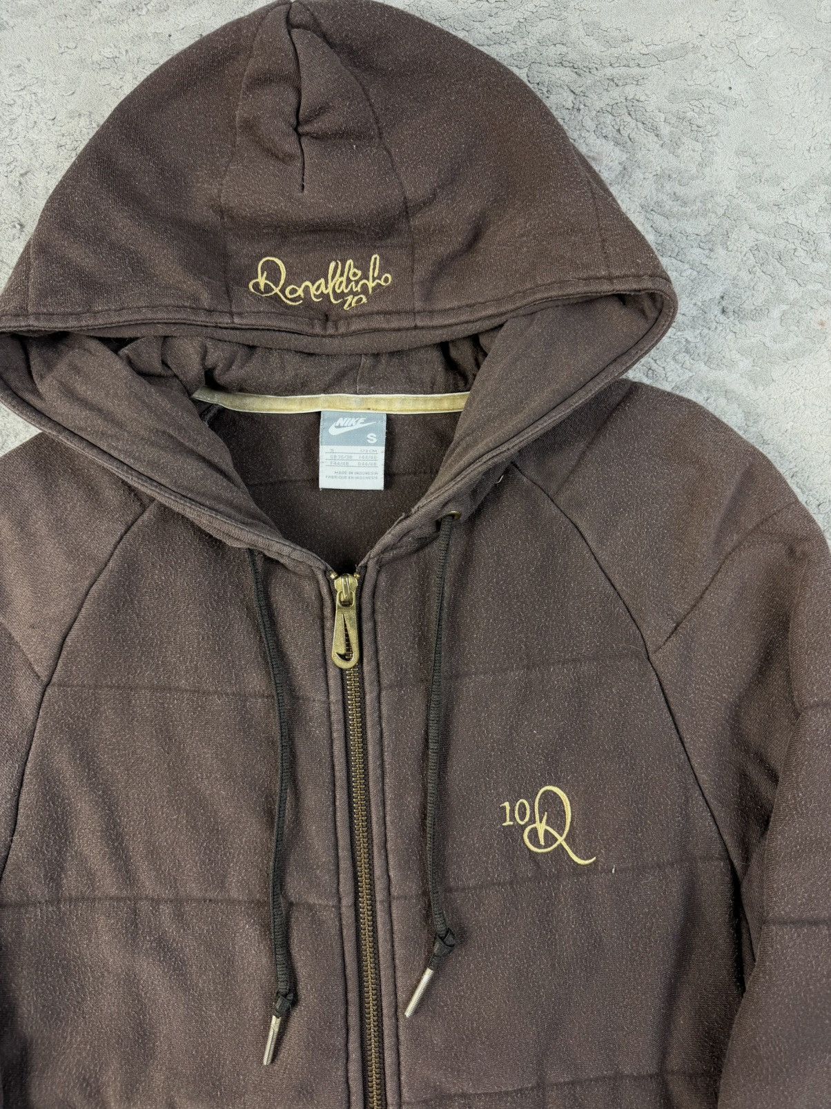 Nike Nike Ronaldinho 10 Rare Brown Heavy Zipped Vintage Hoodie Size US S / EU 44-46 / 1 - 3 Thumbnail