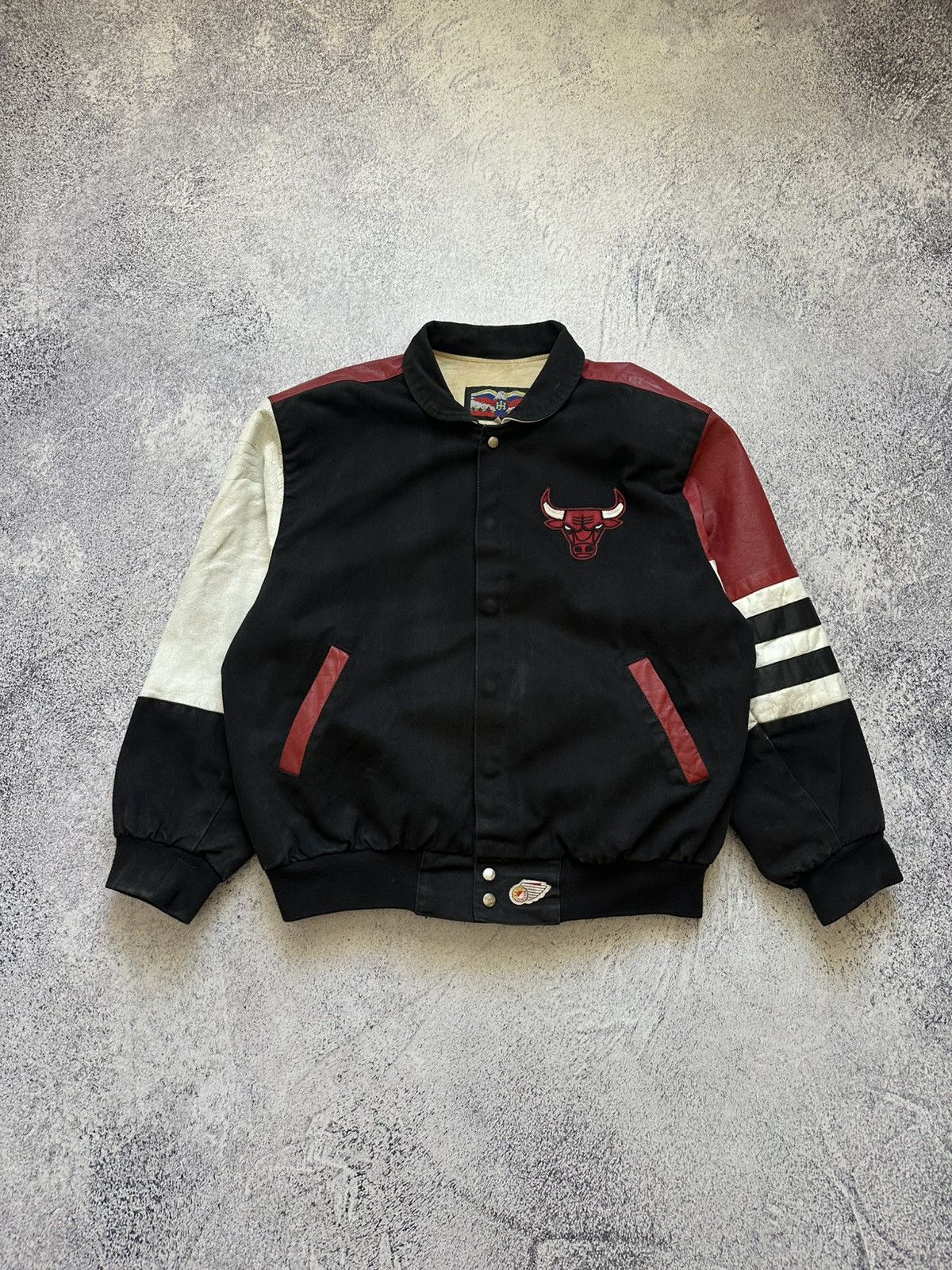 Jeff Hamilton 1993 Jeff Hamilton Chicago Bulls Jacket Size US XL / EU 56 / 4 - 2 Thumbnail