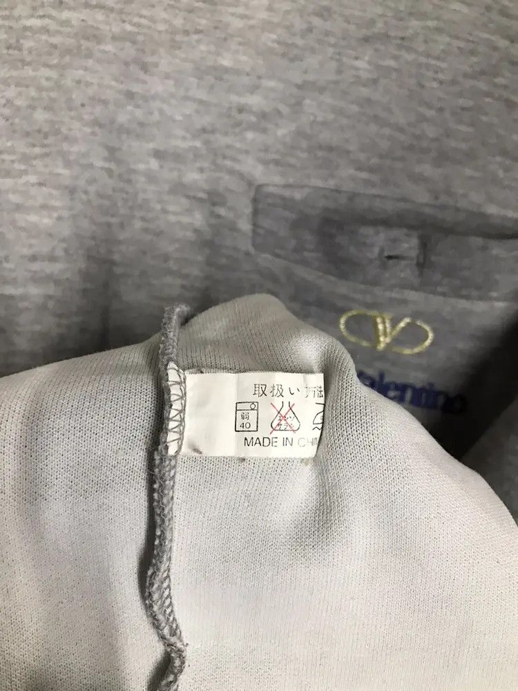 Vintage Victory Valentino Sweatshirts Size US L / EU 52-54 / 3 - 6 Thumbnail