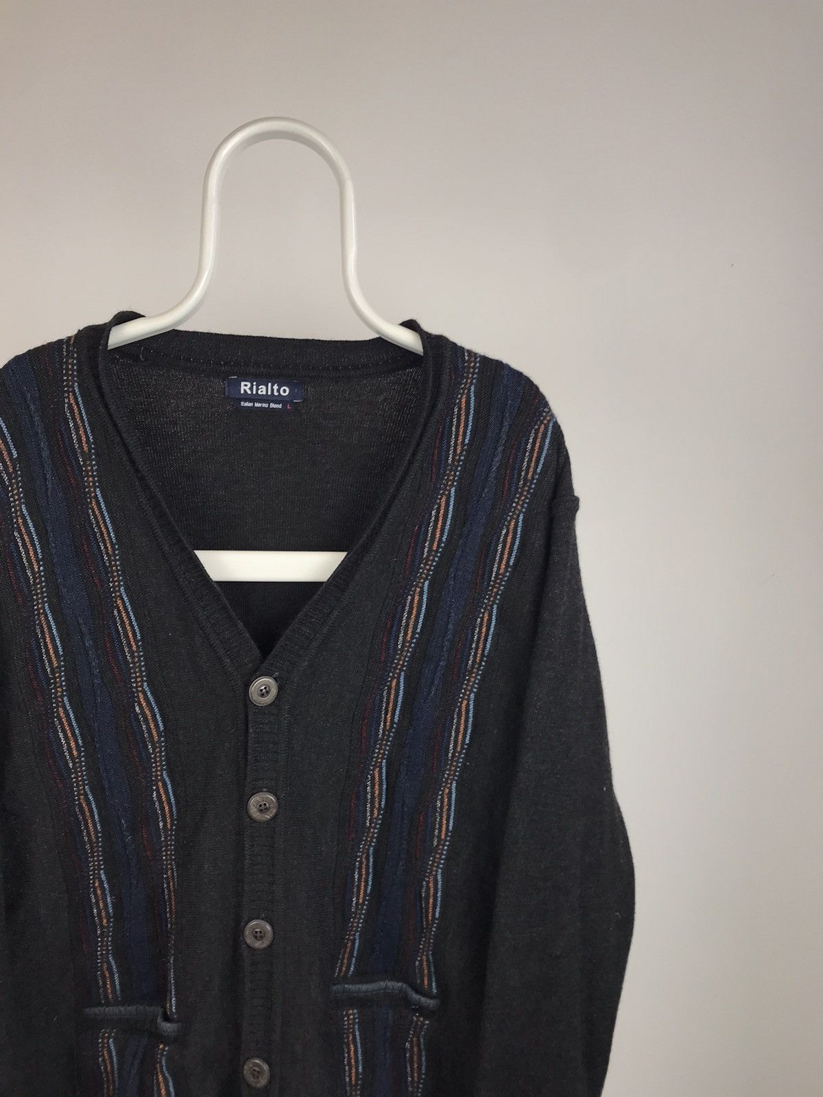 Vintage Vintage Rialto Italian Merino Blend Coogi Style Cardigan Size US L / EU 52-54 / 3 - 2 Thumbnail