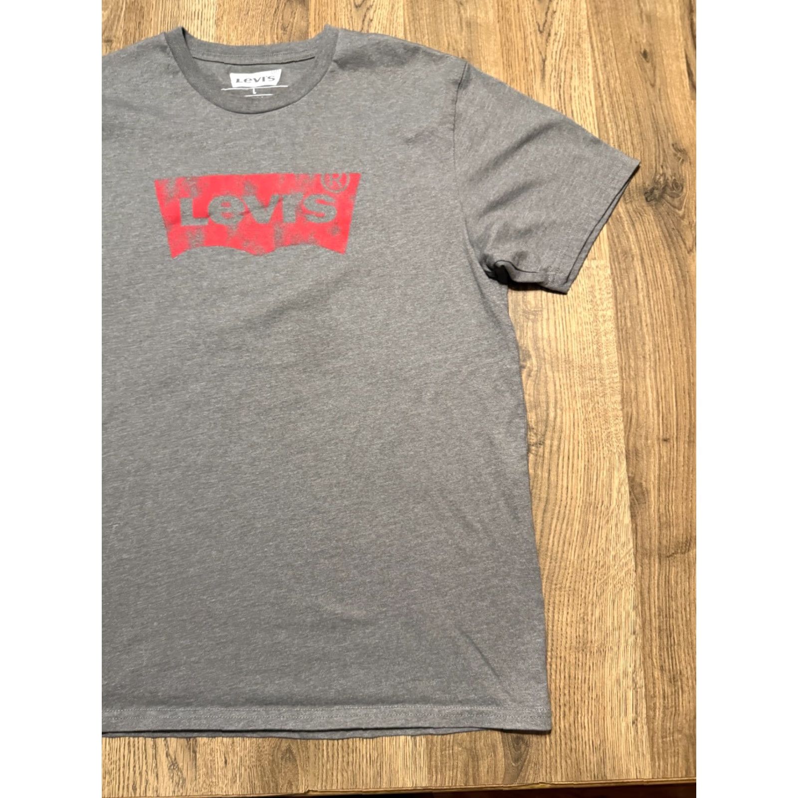Levi's Levi's Shirt Mens Size Large Gray Red Short Sleeve Logo Graphic Print T-Shirt Size US L / EU 52-54 / 3 - 4 Thumbnail