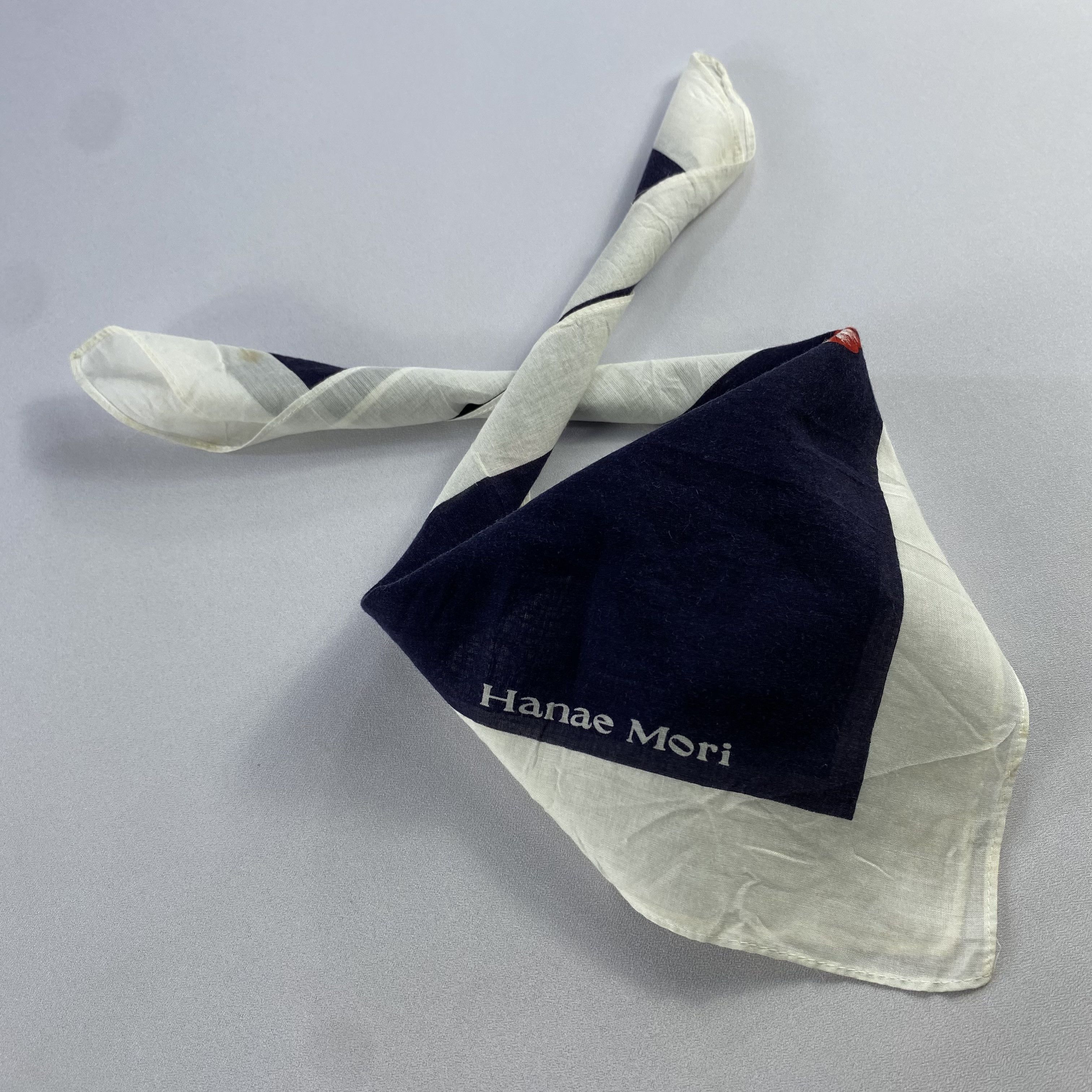 Hanae Mori Hanae Mori Bandana/ Handkerchief / Neckerchief Size ONE SIZE - 2 Thumbnail