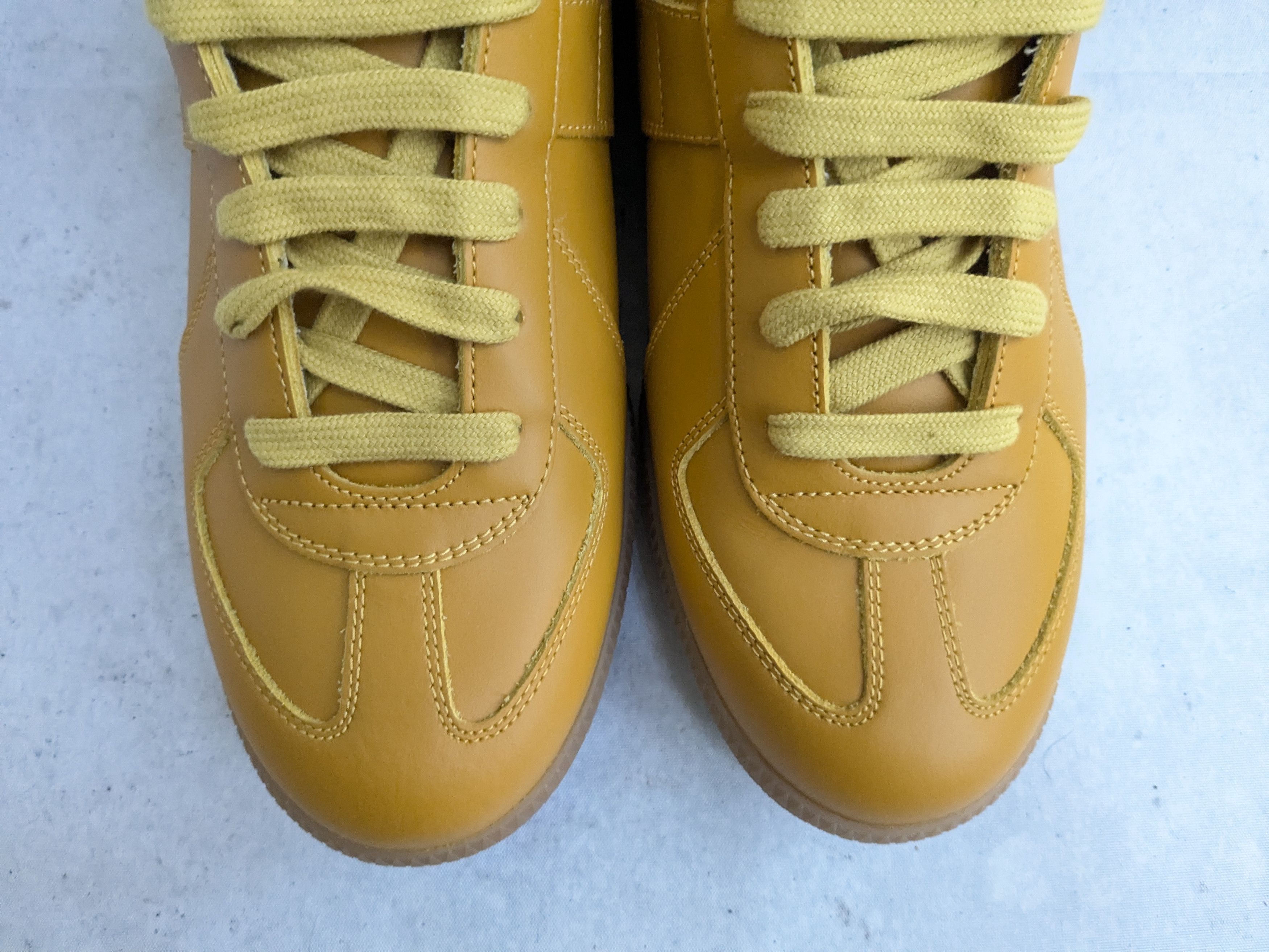 Maison Margiela Maison Margiela Replica GAT Brown 10 43 Low Tops Size US 10 / EU 43 - 2 Thumbnail