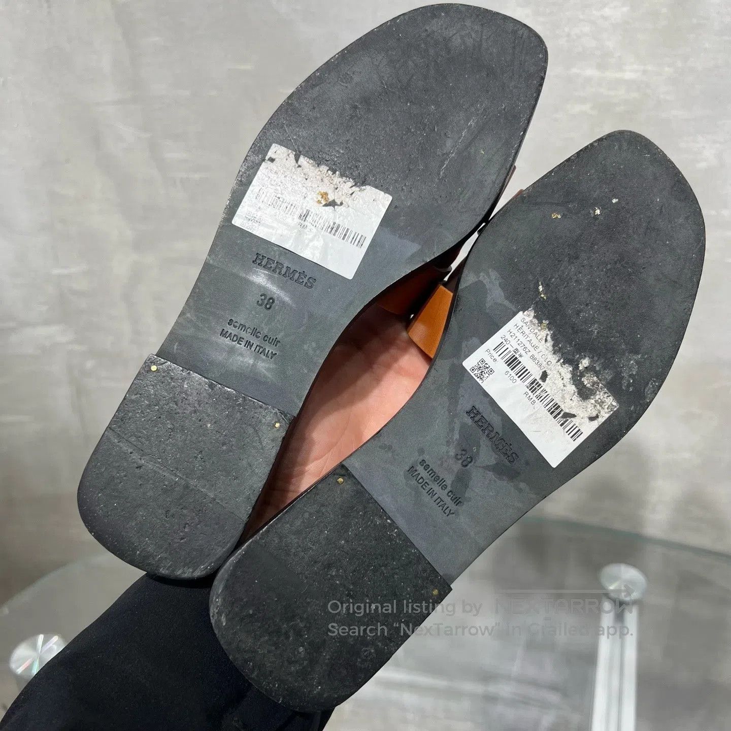 Hermes Hermes Oran flat-soled slippers Size US 7.5 / IT 37.5 - 7 Thumbnail