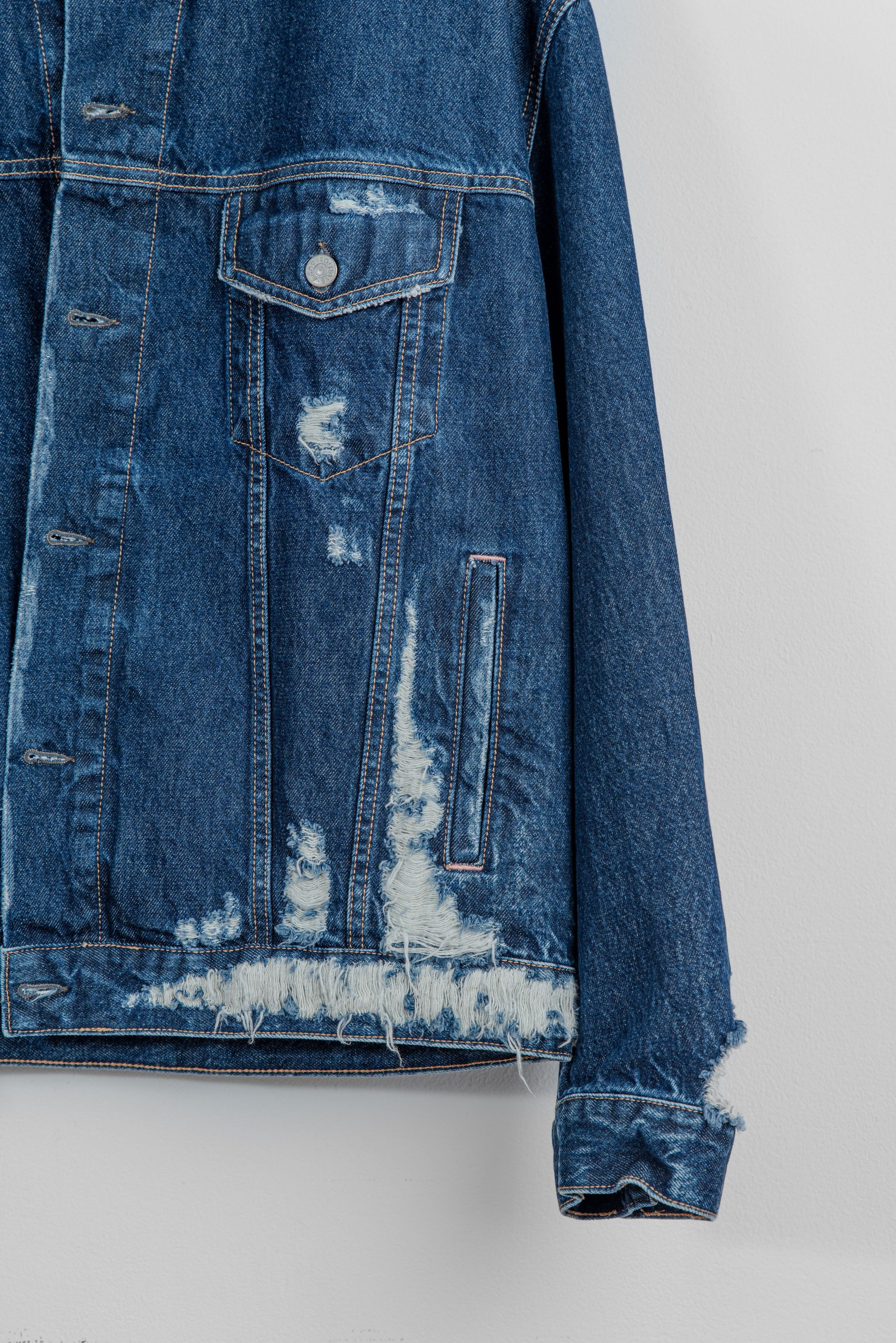 Acne Studios Acne Studios Distressed Denim Jacket Size S / US 4 / IT 40 - 5 Thumbnail