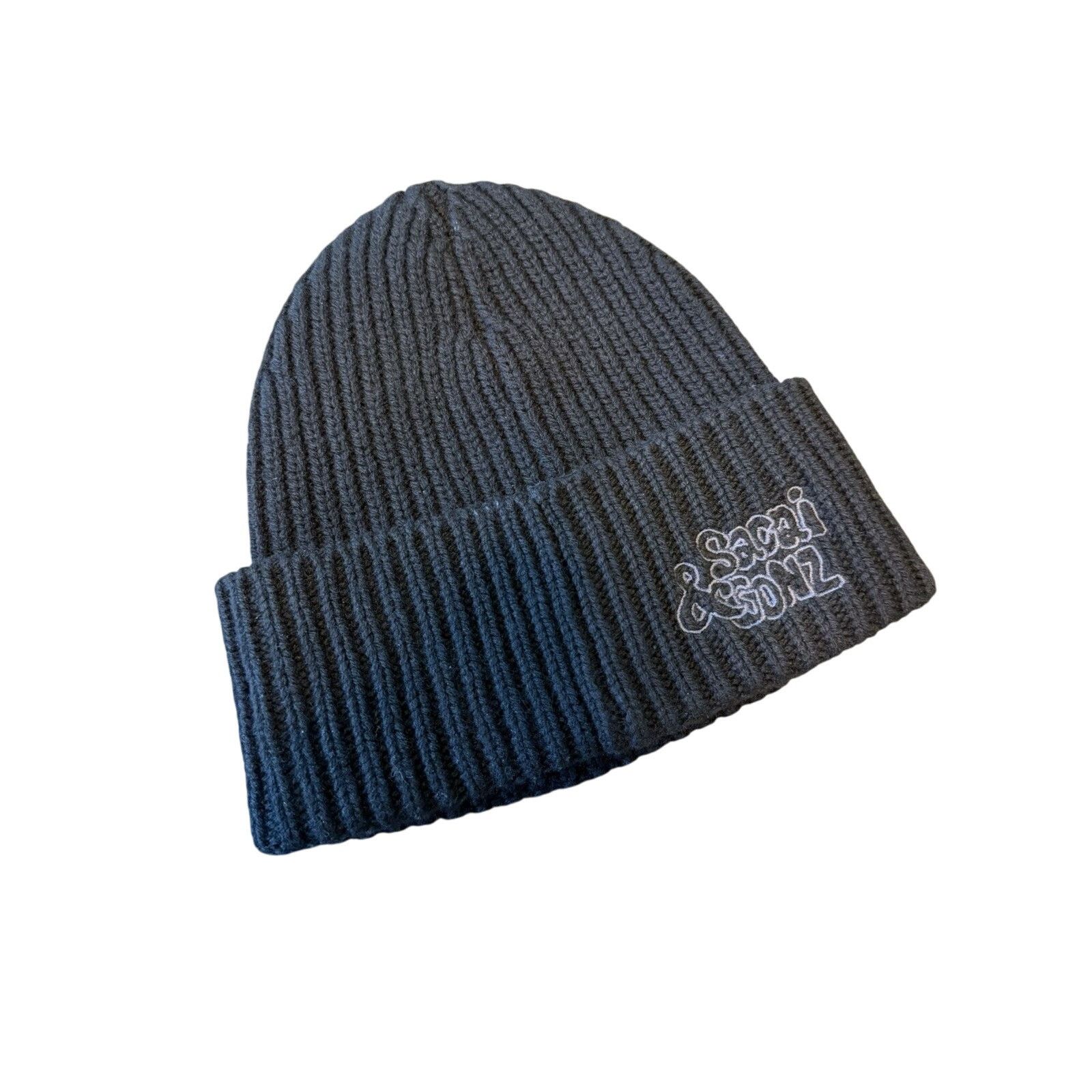 sacai x NEW ERA® Gonz ONE LOVE Hat sacai sacai x NEW ERA® Gonz ONE LOVE Cap | REVERSIBLE