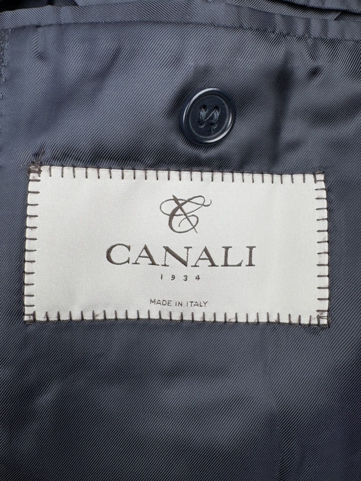 Canali Canali Travel dark blue wool 2 button blazer sport coat Size 48R - 10 Thumbnail