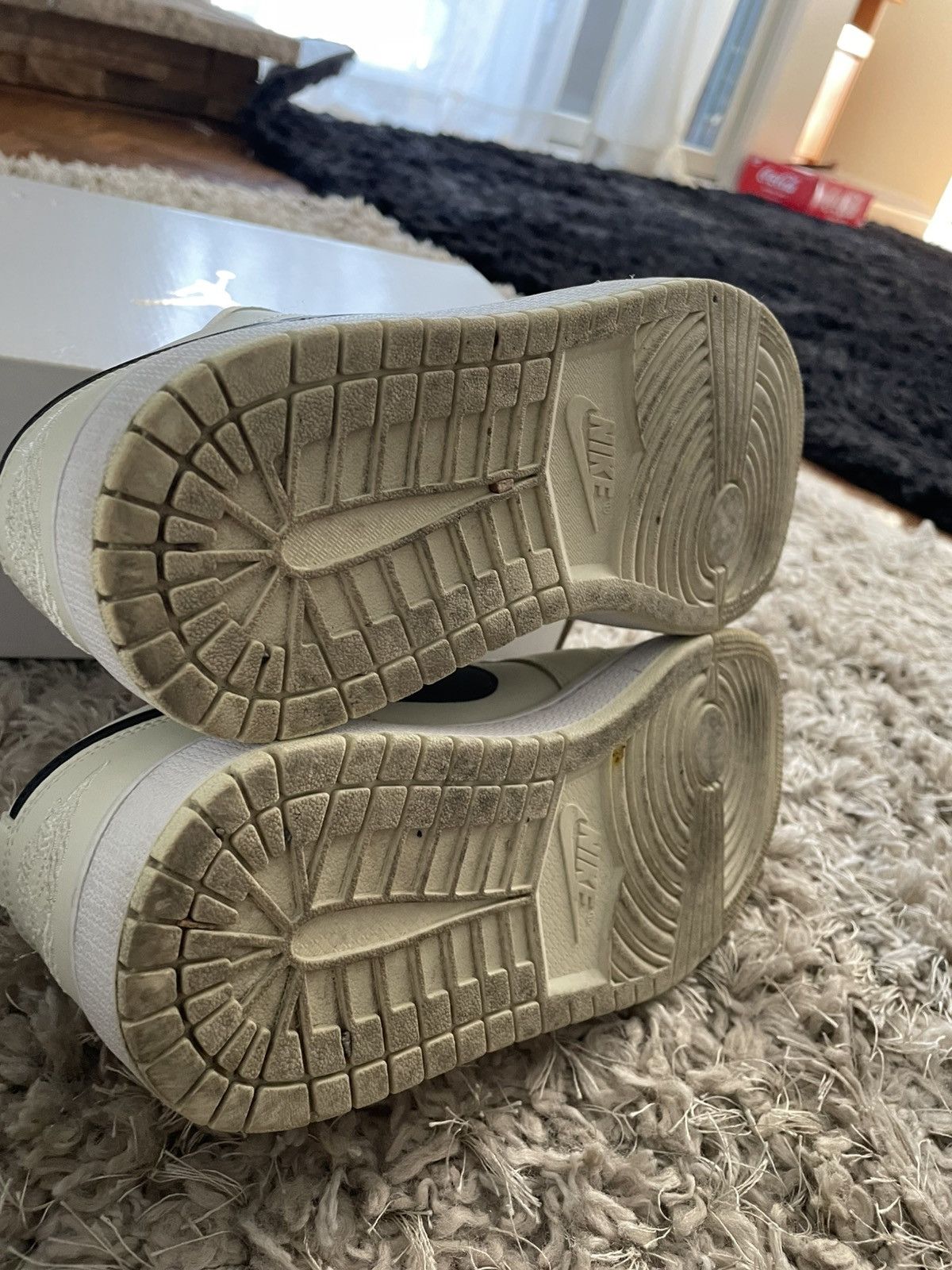 Jordan Brand Jordan 1 Low Coconut Milk Size US 11.5 / EU 44-45 - 9 Thumbnail