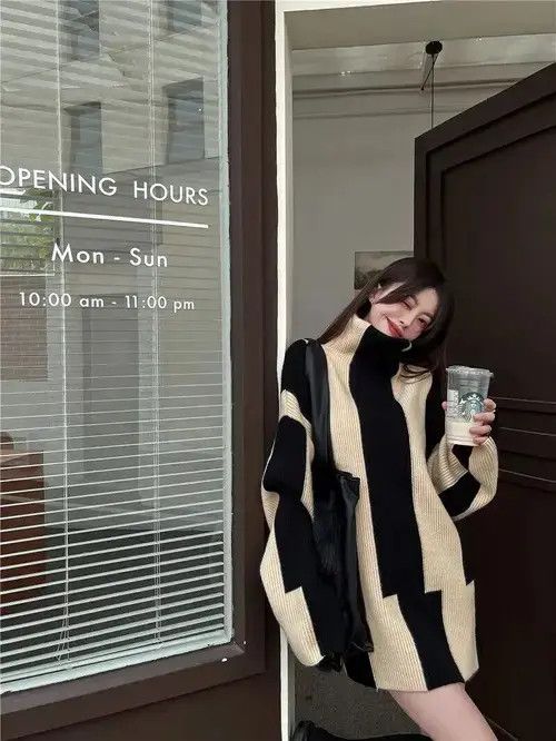 Japanese Brand Stripe Knit Sweater Size ONE SIZE - 2 Thumbnail