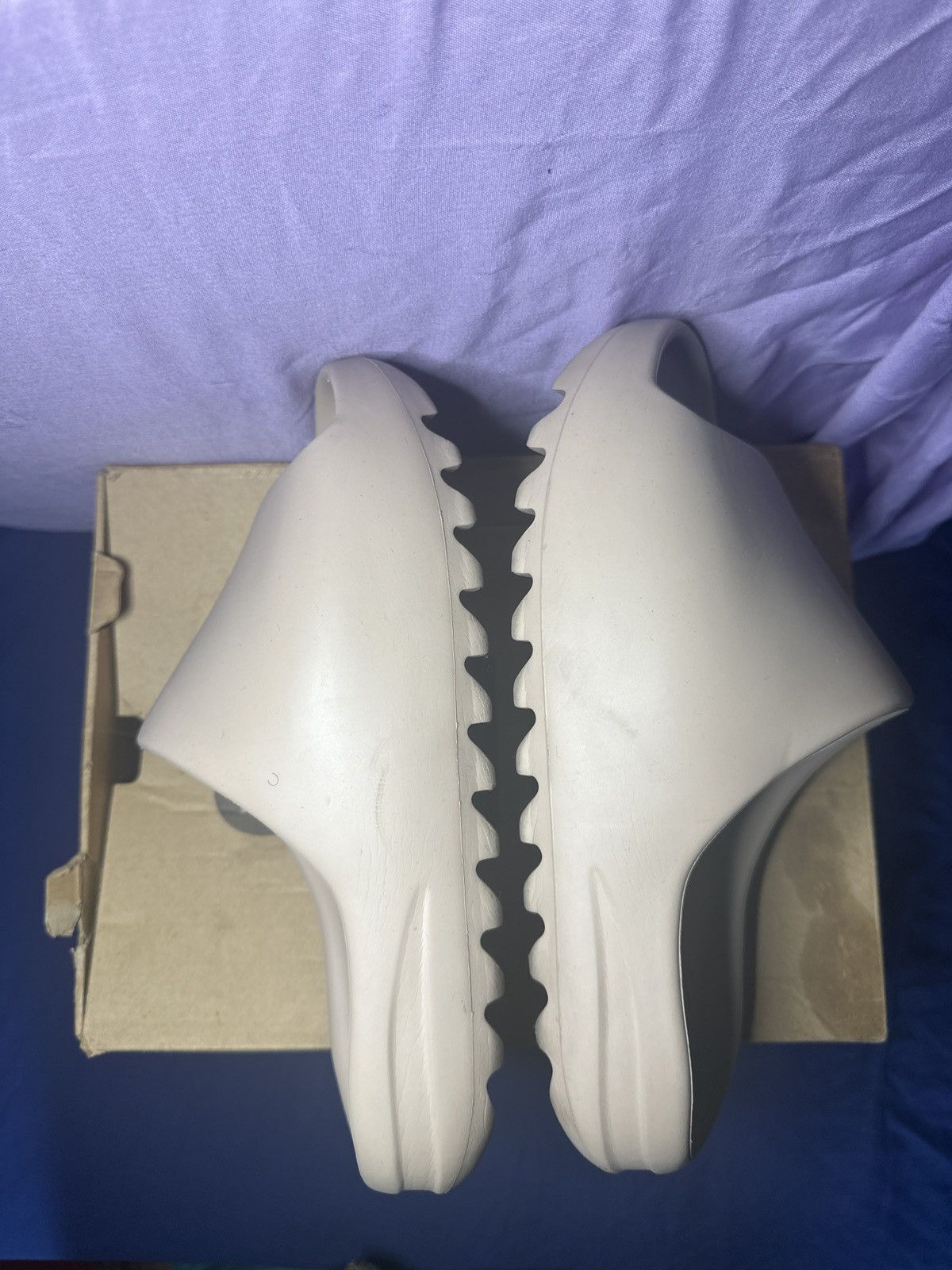 Yeezy Yeezy slides Size US 9 / EU 42 - 5 Thumbnail