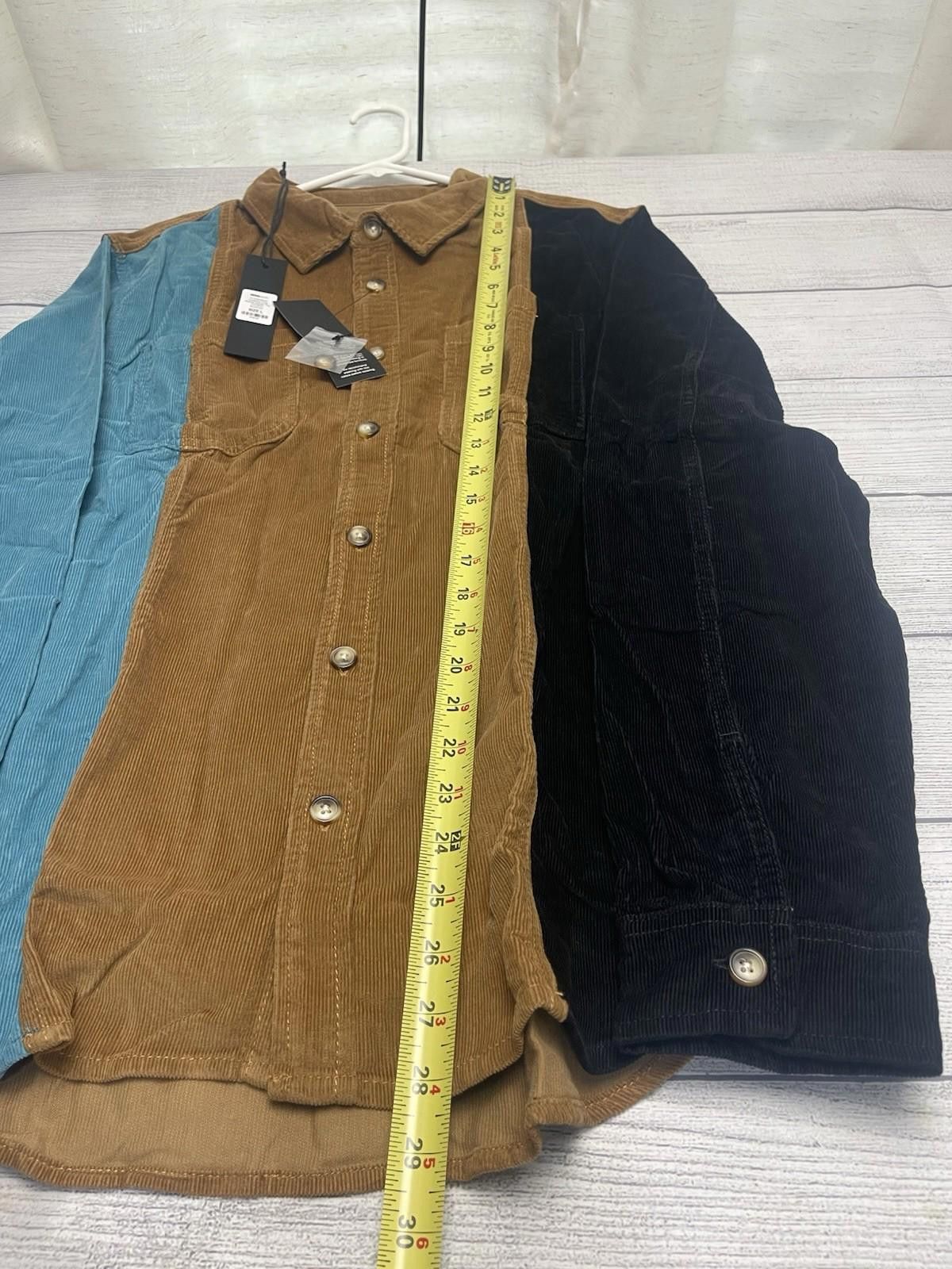 Other Nova Men Corduroy Button Down Shirt Size L NWT Size US L / EU 52-54 / 3 - 4 Thumbnail