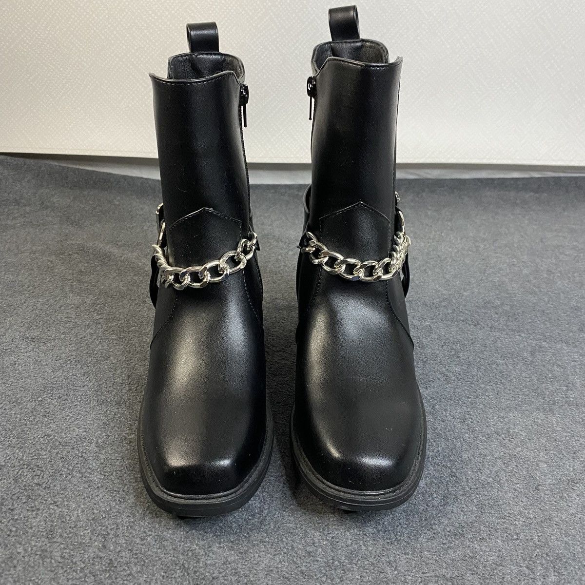 Other Pazzle Chain Accent Ankle Boots Women's Black NWOT Size US 7.5 / IT 37.5 - 3 Thumbnail