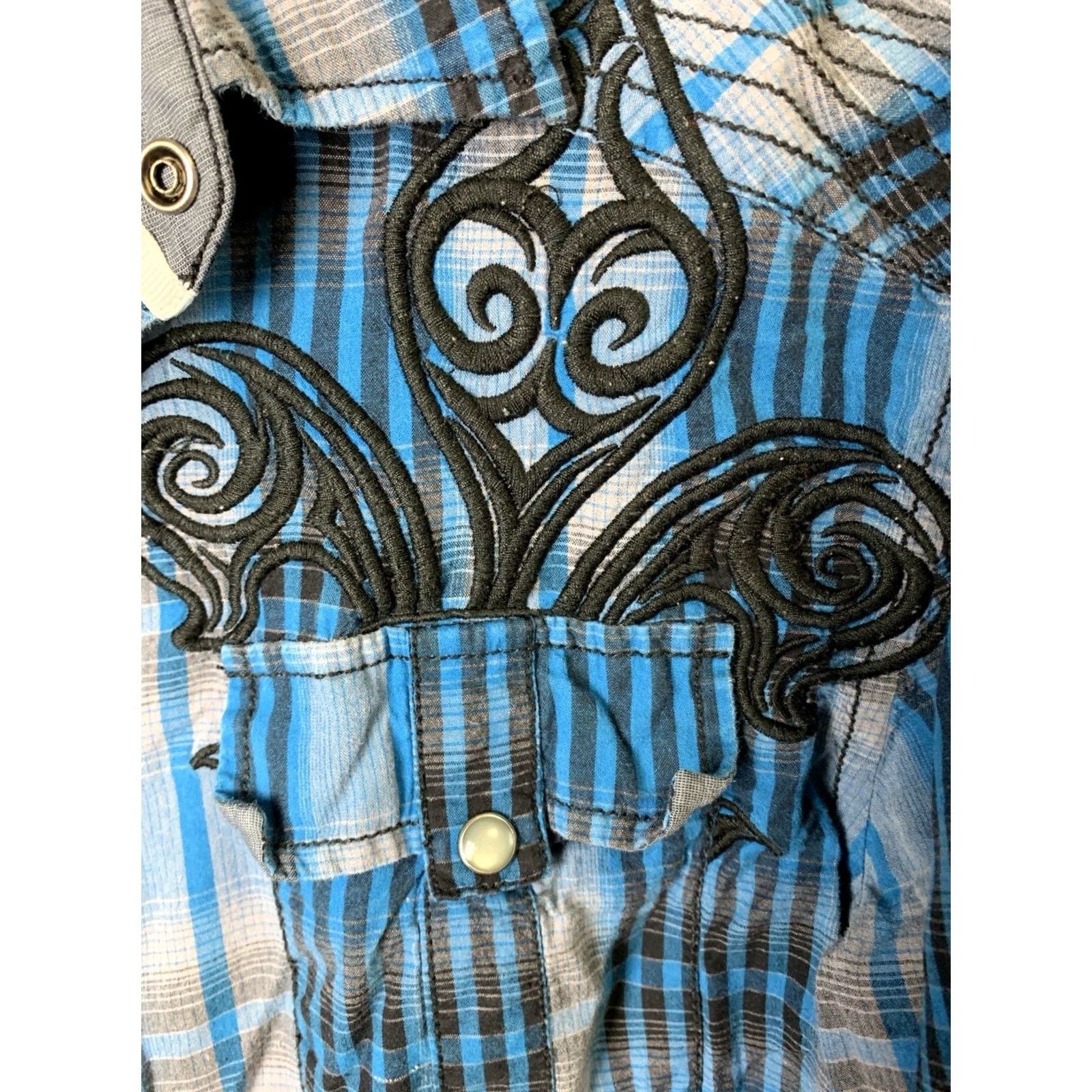 Roar Roar Benson Shirt Mens Large Blue Plaid Embroidered Zip Snap Button-Up Long Sleeve College Casual Vintage Style Fashion Grunge Rock 90s Mens Size US L / EU 52-54 / 3 - 4 Thumbnail