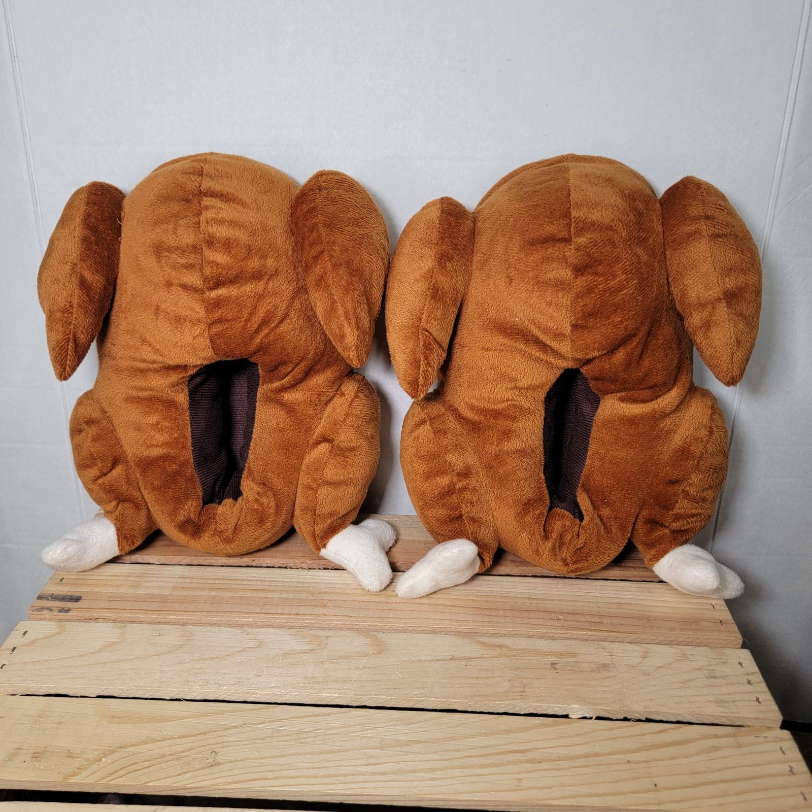 Other Adult Turkey Plush House Slippers - Size Adult M/L Size US 9 / IT 39 - 2 Thumbnail