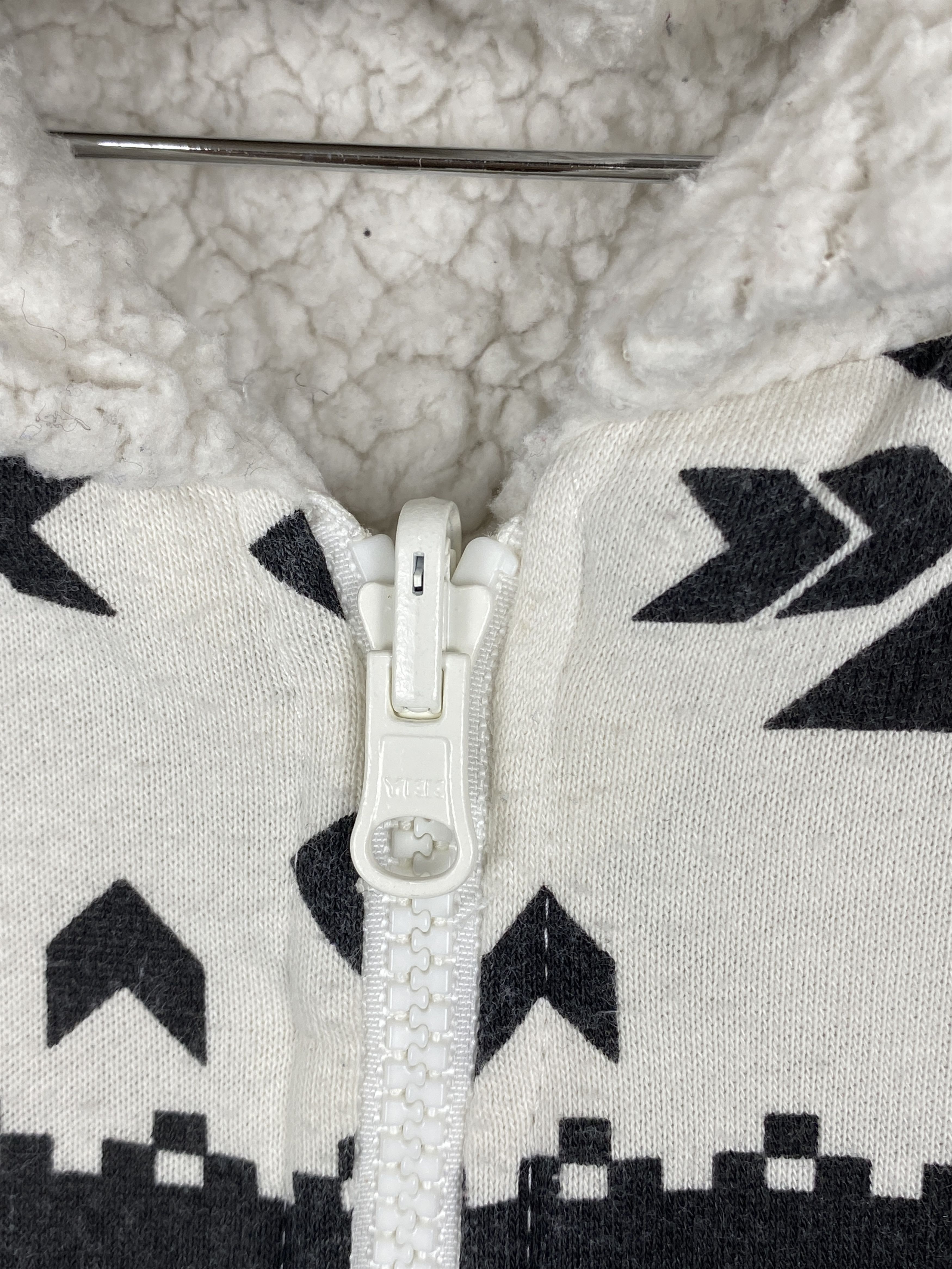 Japanese Brand × Native × Vintage Healthy Karen Reversible Navajo Aztec Native Sweater Jacket Size US M / EU 48-50 / 2 - 3 Thumbnail