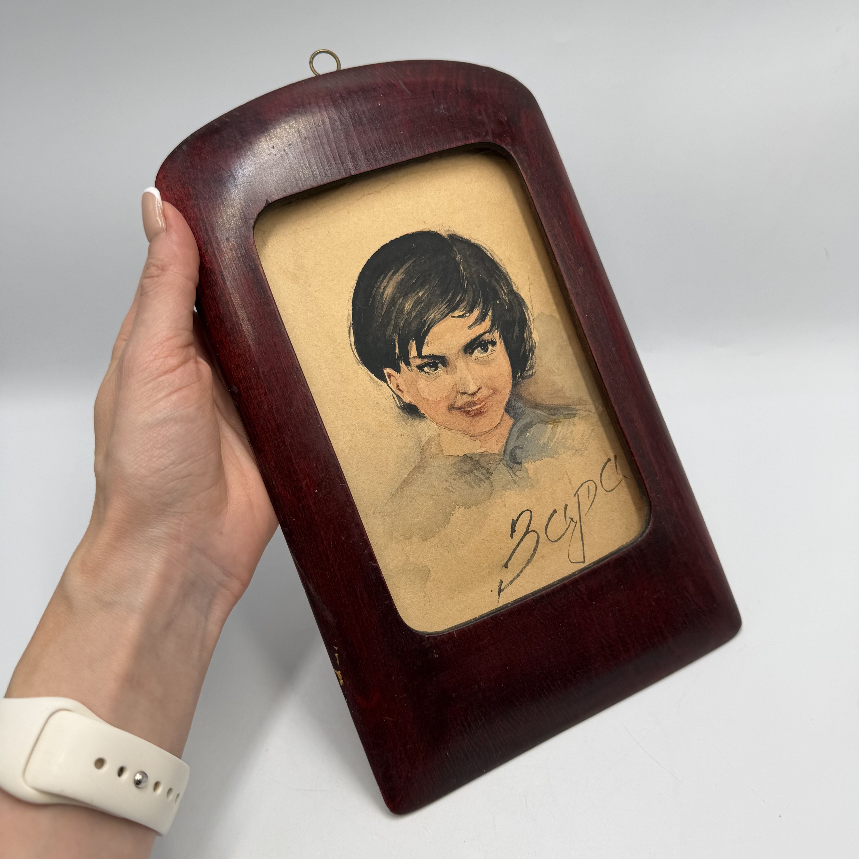 Vintage Vintage 1963 Wooden Photo Frame with Hand Painted Portrait Size ONE SIZE - 2 Thumbnail