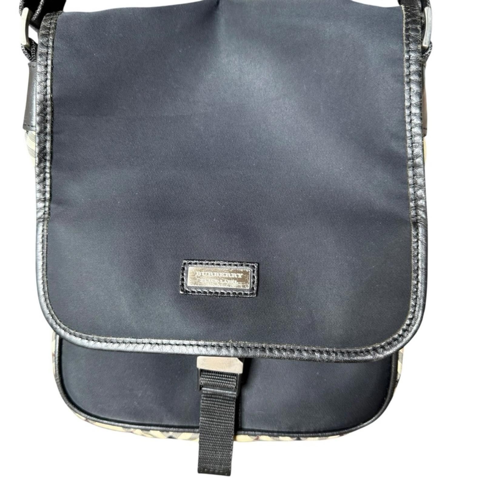 Burberry Burberry Nova Check Black Label Messenger Bag Size ONE SIZE - 2 Thumbnail