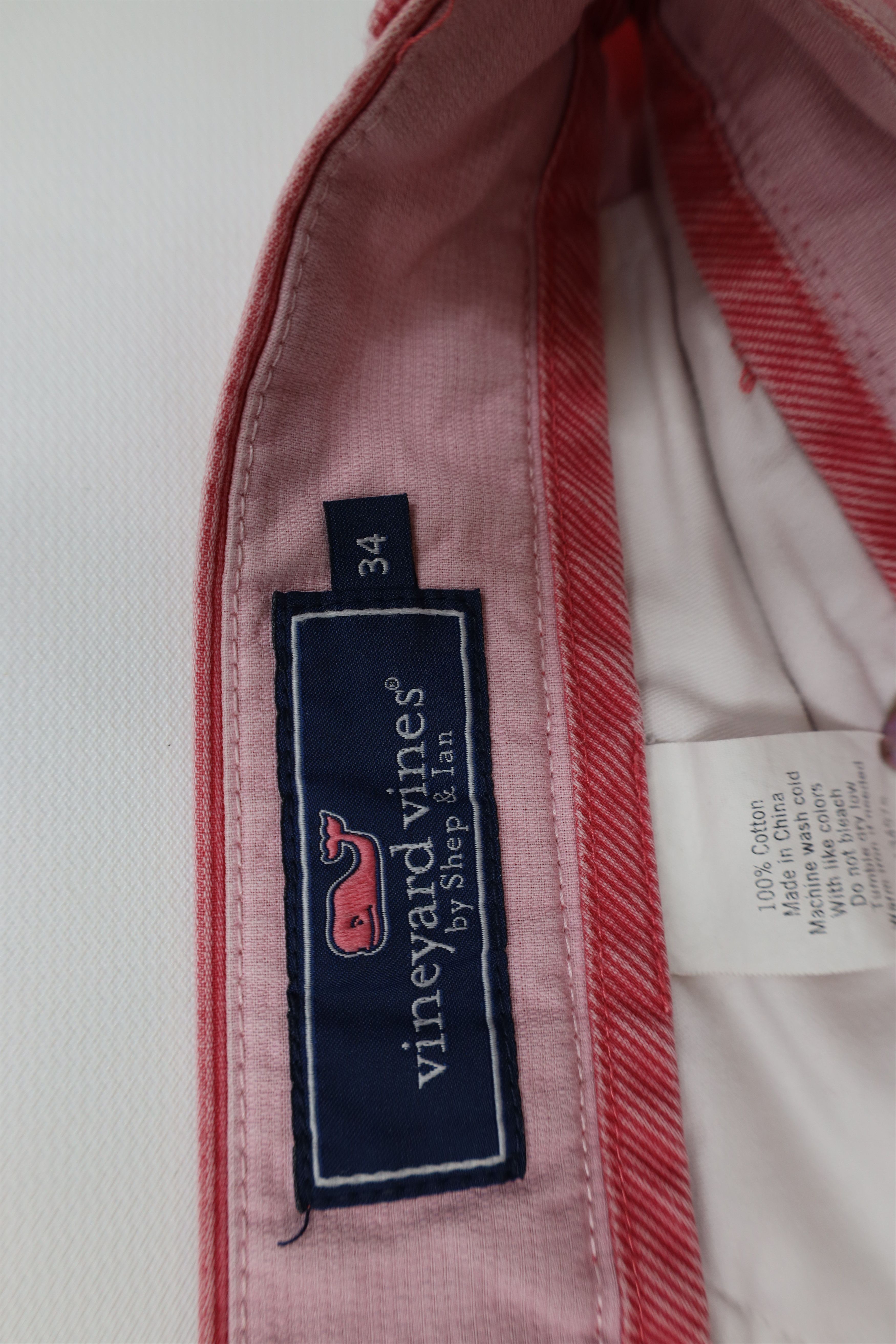 Vineyard Vines Vineyard Vines Ribbed Micro Corduroy Chino Shorts Red Size US 34 / EU 50 - 8 Thumbnail