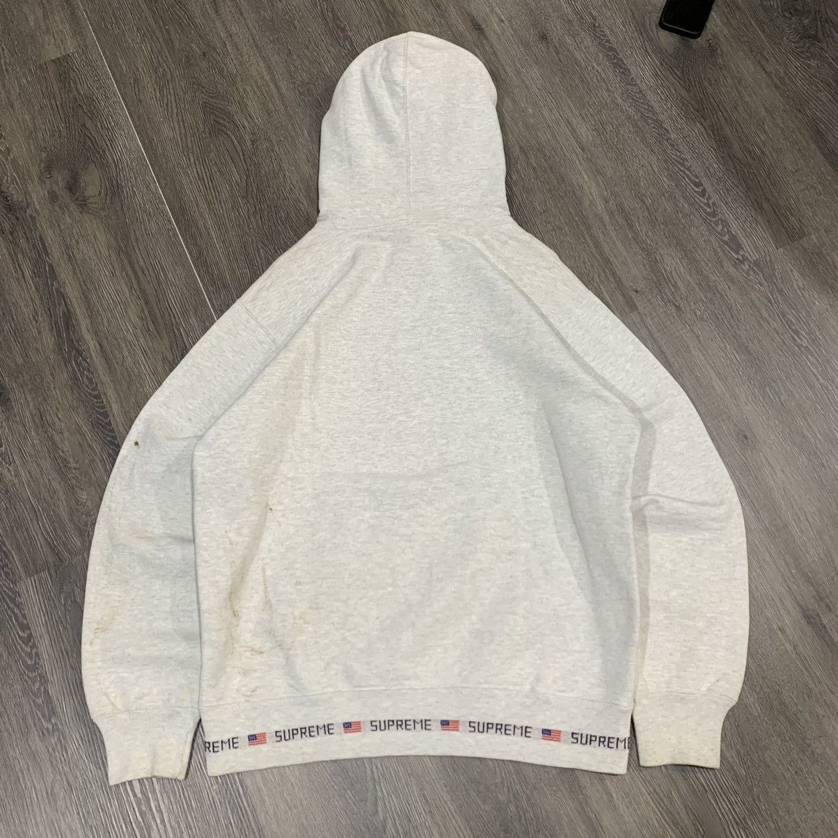 Supreme Supreme FW15 Logo Rib Hooded Sweatshirt Grey Size US XL / EU 56 / 4 - 6 Thumbnail