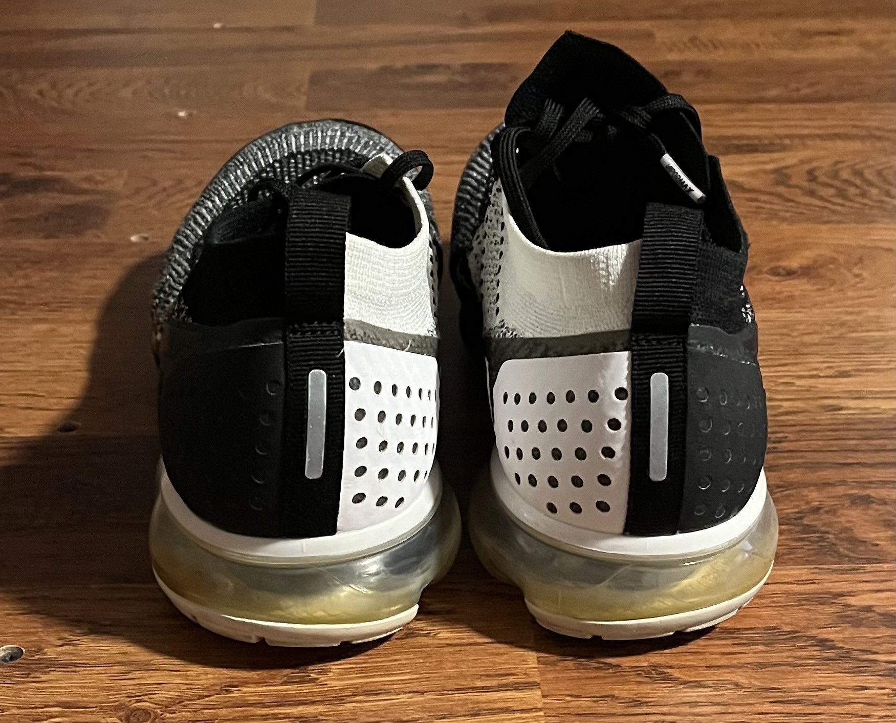 Nike Nike Air VaporMax 2.0 Oreo Flyknit Running Shoes Size US 12 / EU 45 - 5 Thumbnail