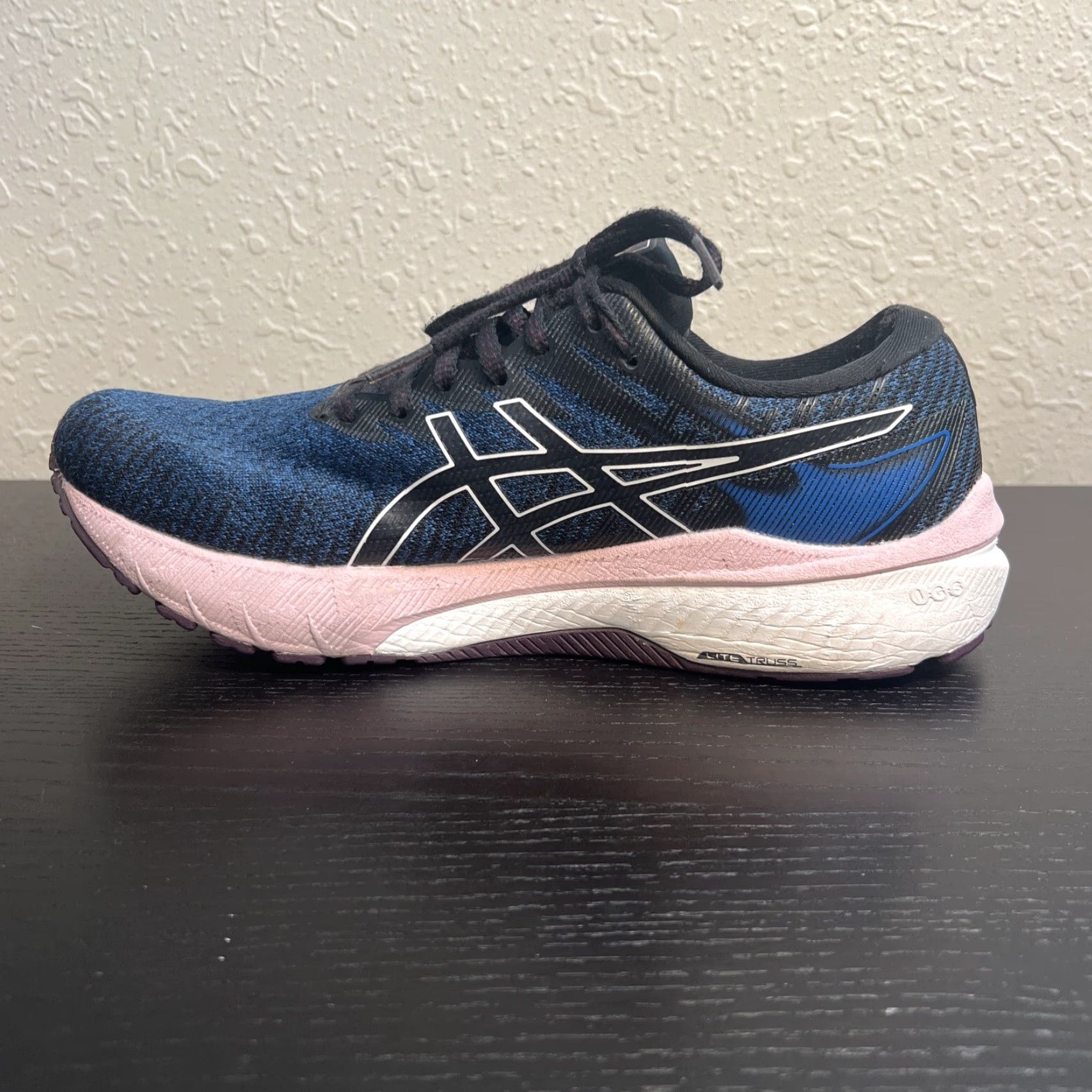 Asics ASICS GT 2000 10 Wide Sneaker Lake Drive White W Size 9.5 Women Blue Knit Size US 10 / IT 40 - 3 Thumbnail