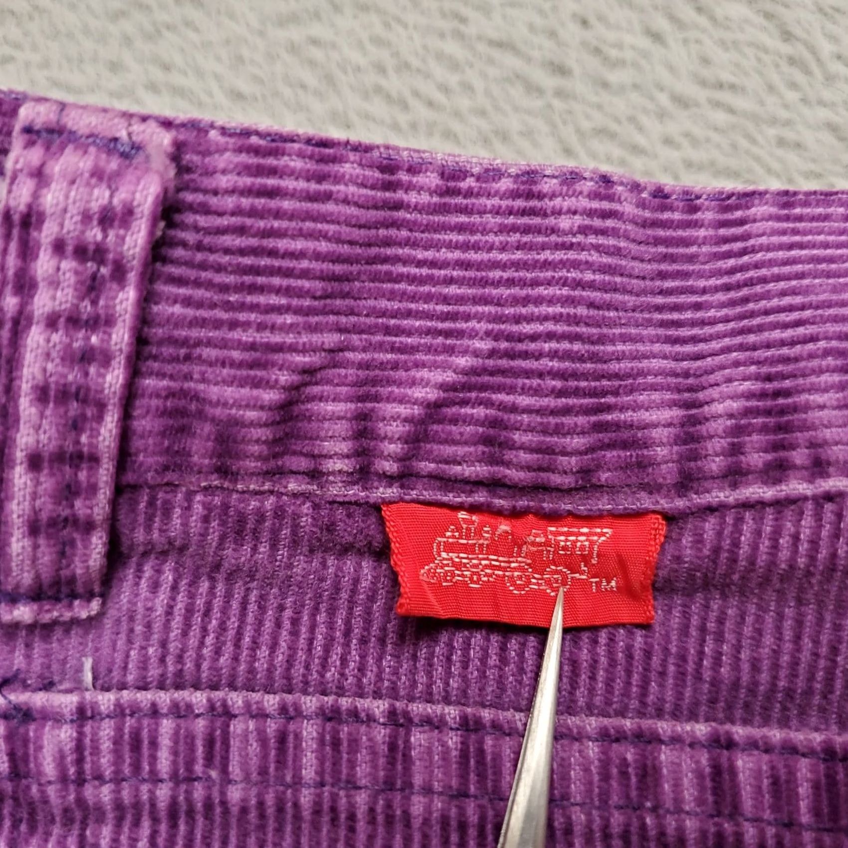 Etro VINTAGE Chemin De Fer Pants Womens 25x30 Purple Corduroy Casual 70s Retro Casual Pants Womens 25 Purple Corduroy 70s USA University Womens Size 42" / US 20 - 7 Thumbnail