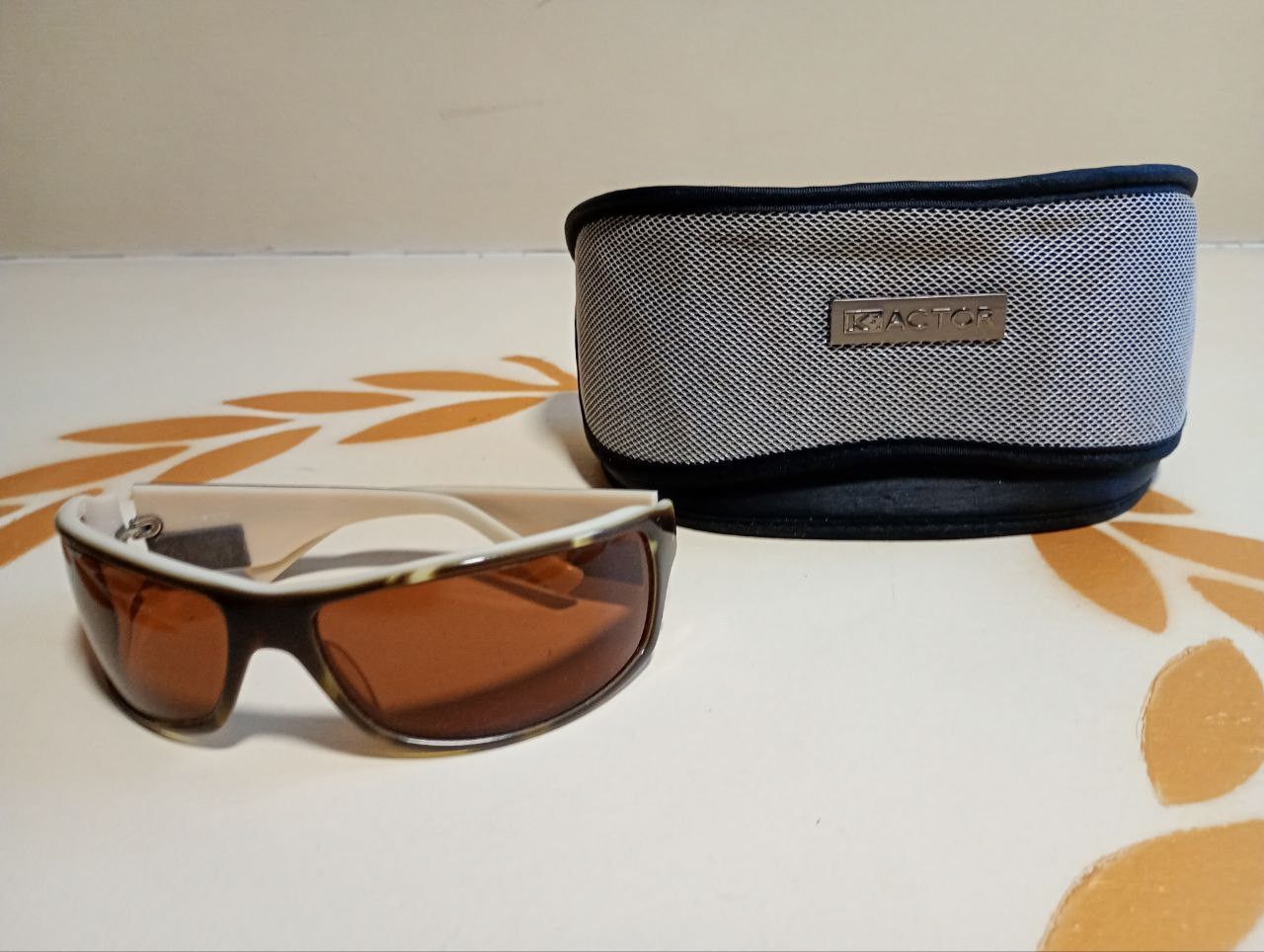 Vintage K-Actor Sunglasses Vintage 90's Size ONE SIZE - 1 Thumbnail