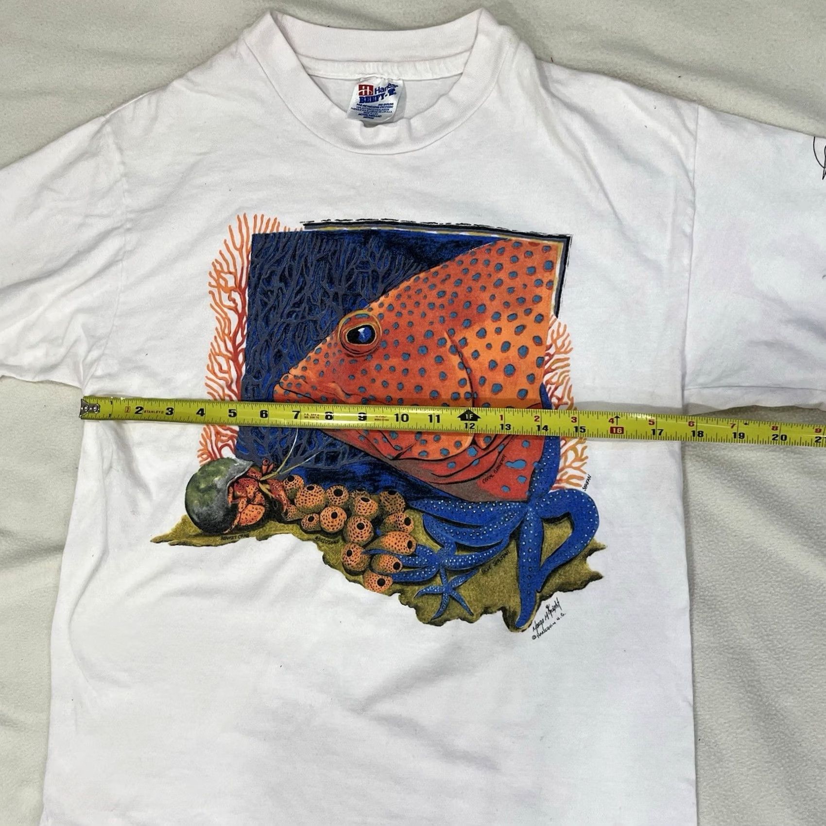 Hanes VINTAGE 90s Hanes Beefy-T T-Shirt Short Sleeve Crew Neck White M Men Salt Marsh Outer Banks NC Crab Animal Graphic Print 90s Polyester-Free Cotton USA Size US M / EU 48-50 / 2 - 7 Thumbnail