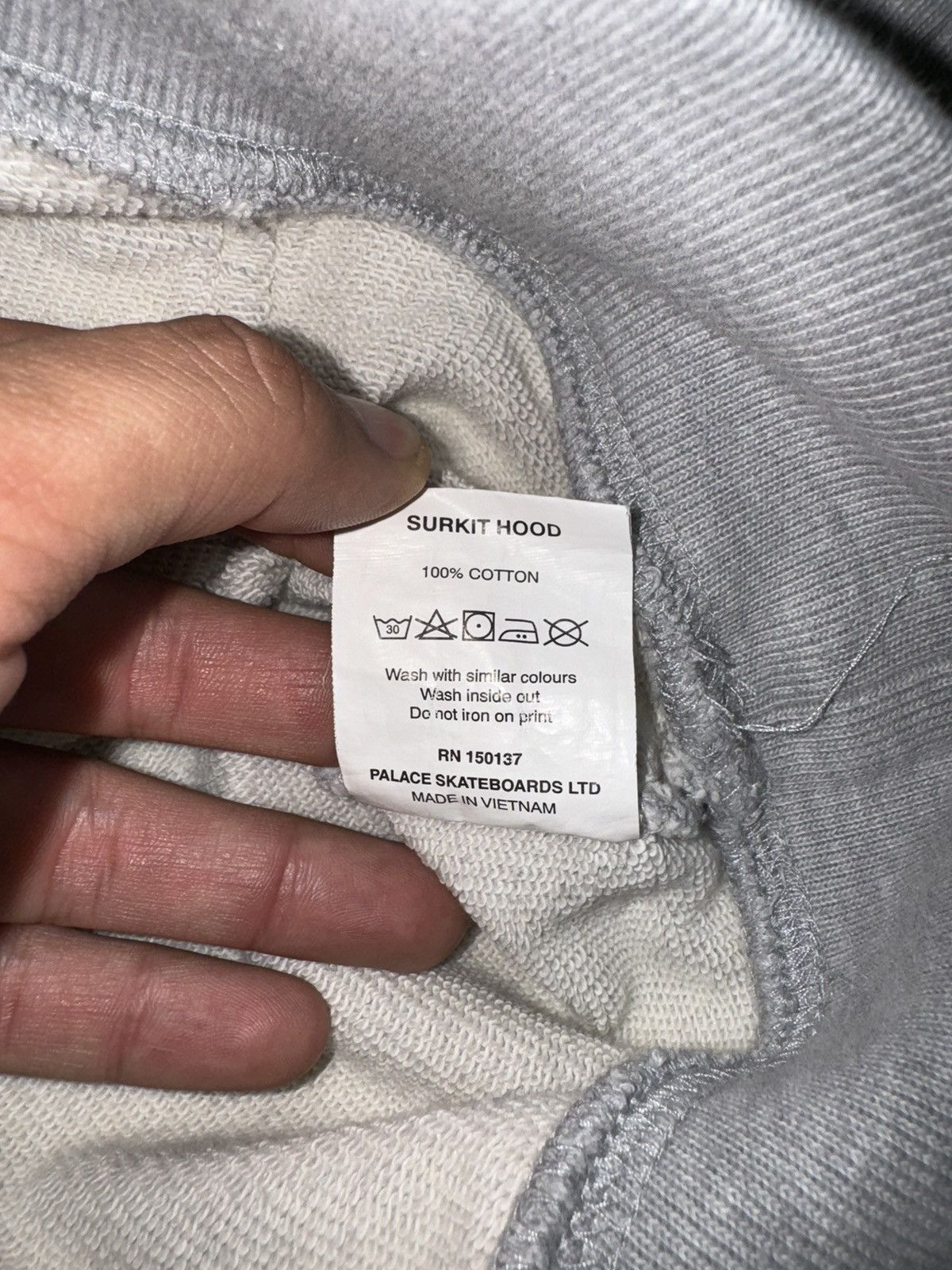 Palace Palace Surkit Hood Size Large- Gray Size US L / EU 52-54 / 3 - 8 Thumbnail