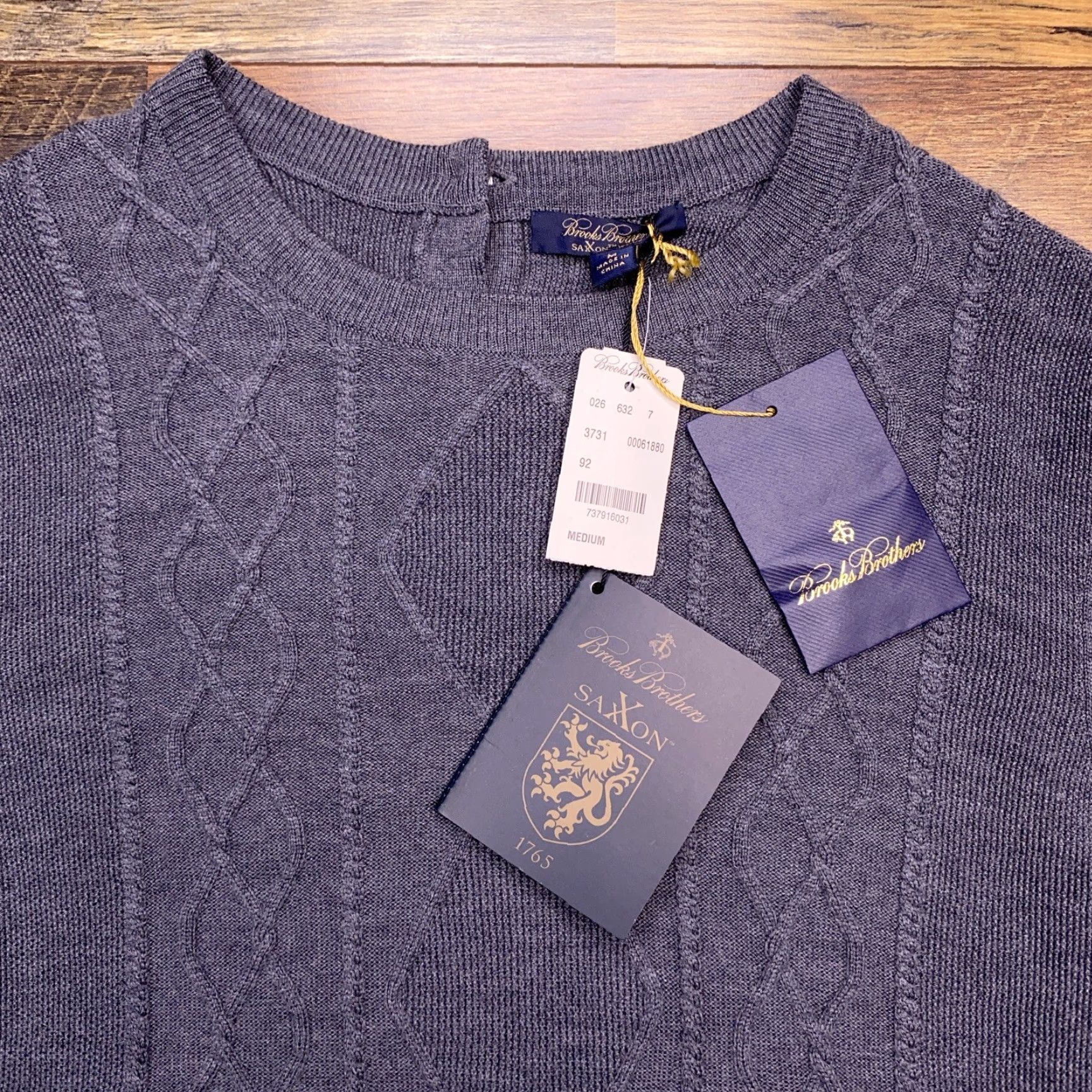 Brooks Brothers Brooks Brothers Sweater Womens Medium Gray Cable Knit Wool Pullover Crew Neck Workwear Casual Regular Buttons Winter Fall Spring Designer NWT Size M / US 6-8 / IT 42-44 - 2 Thumbnail