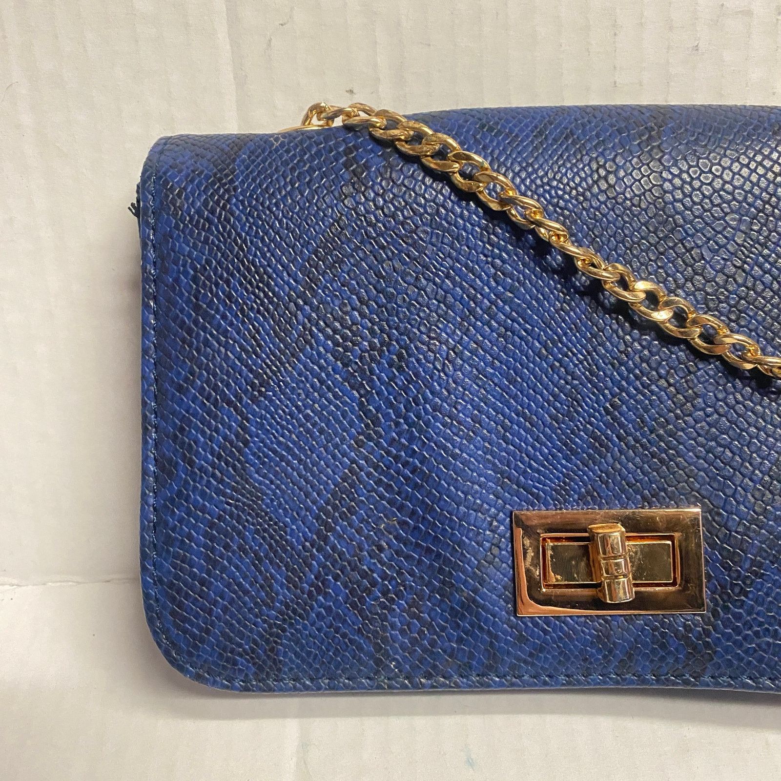 Other Blue Black Snakeskin Gold-Chain Strap Purse Shoulder Bag Size ONE SIZE - 3 Thumbnail