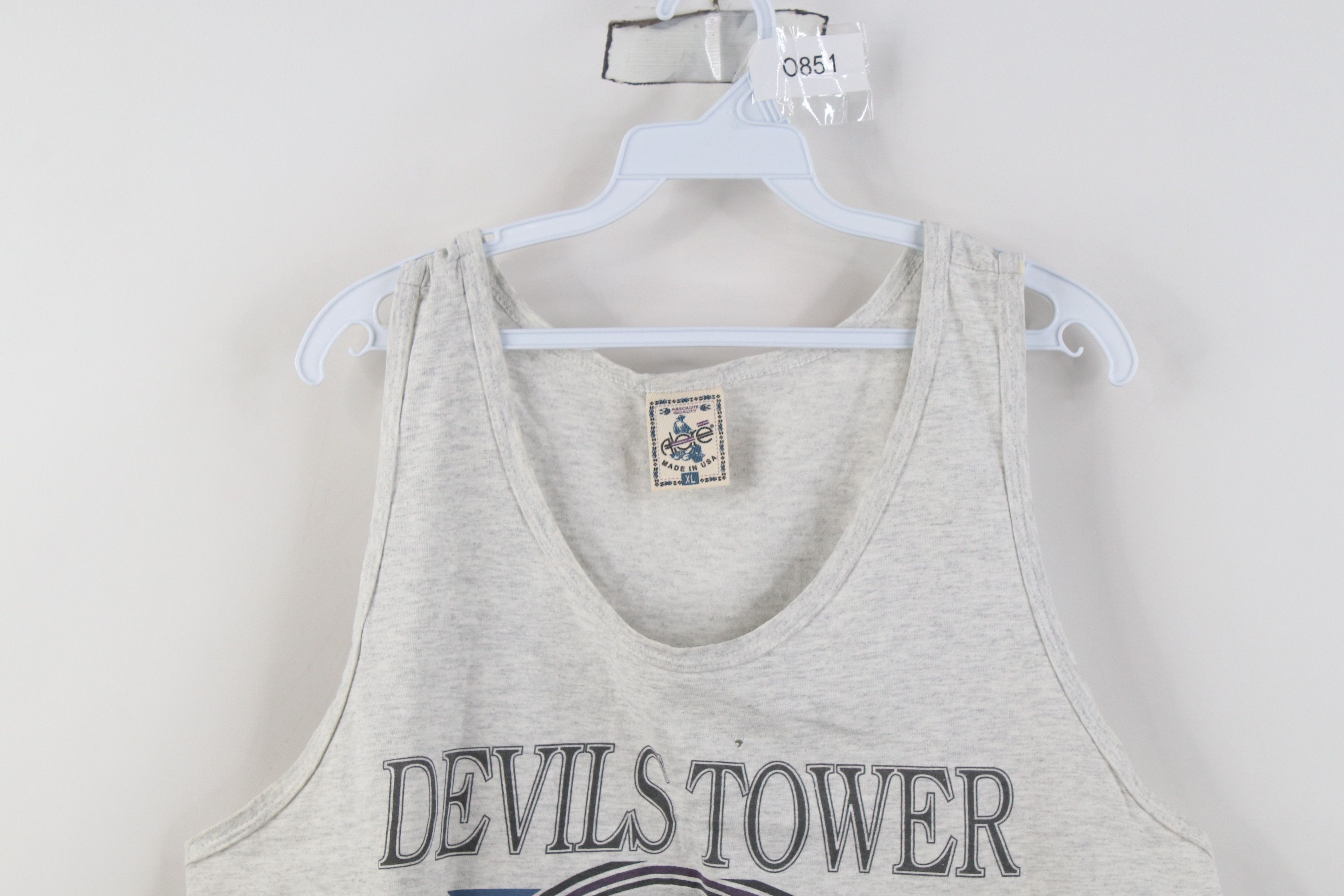 Vintage Vintage 90s Devils Tower Wyoming Tank Top T-Shirt Gray USA Size US XL / EU 56 / 4 - 2 Thumbnail