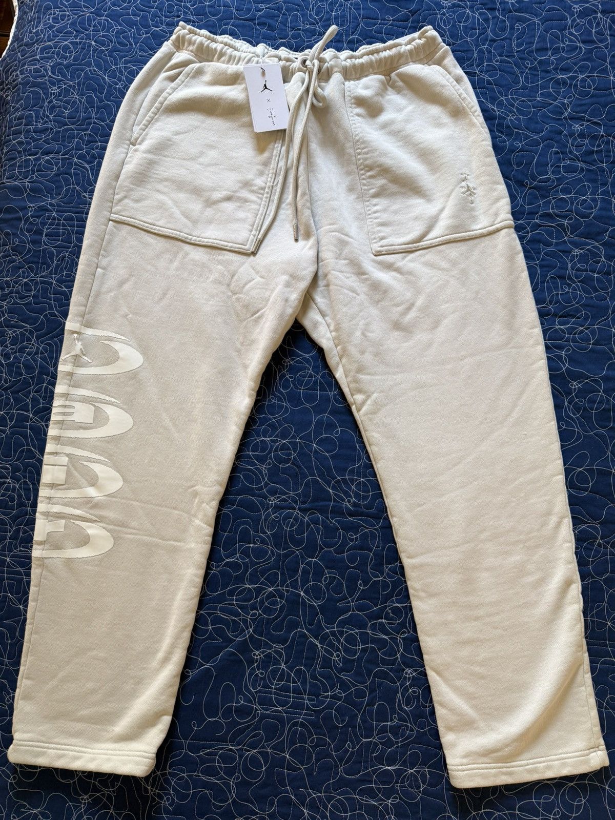 Other Jordan x Travis Scott x Cactus Jack off white sweats-XL Size US 36 / EU 52 - 1 Thumbnail