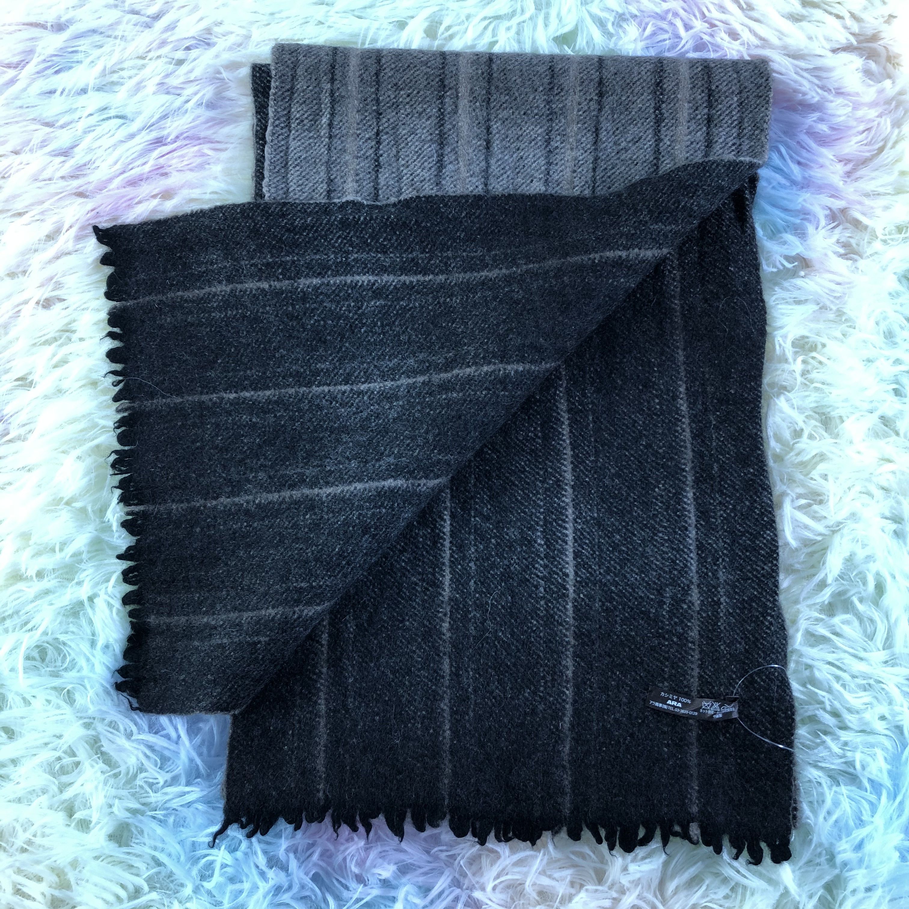 Calvin Klein × Vintage Calvin Klein Scarf / Muffler / Neckwear - KM108 Size ONE SIZE - 3 Thumbnail