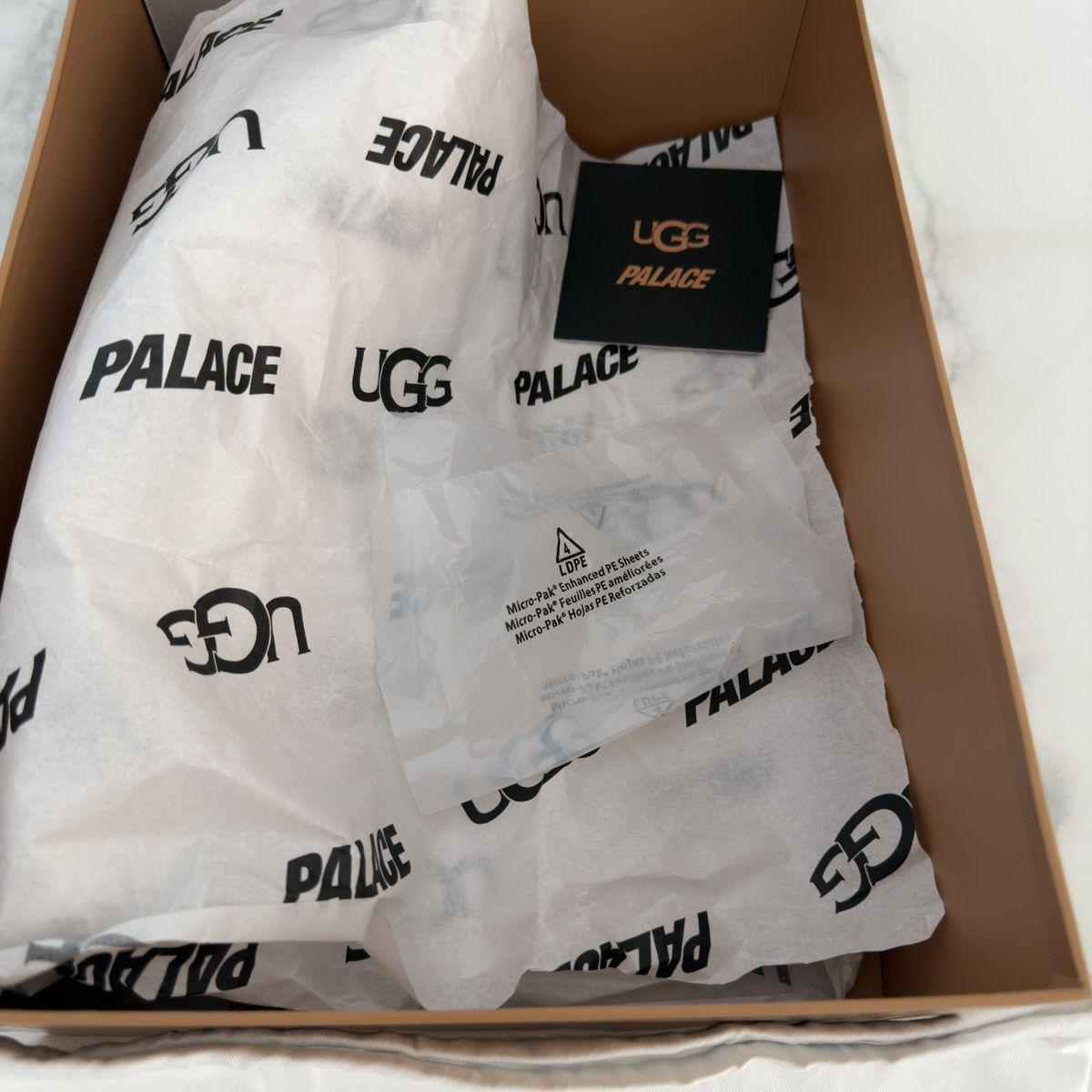 Palace × Ugg Palace X Ugg Tasman Slipper Low US 11 🚫READ DESCRIPTION🚫 Size US 11 / EU 44 - 11 Thumbnail