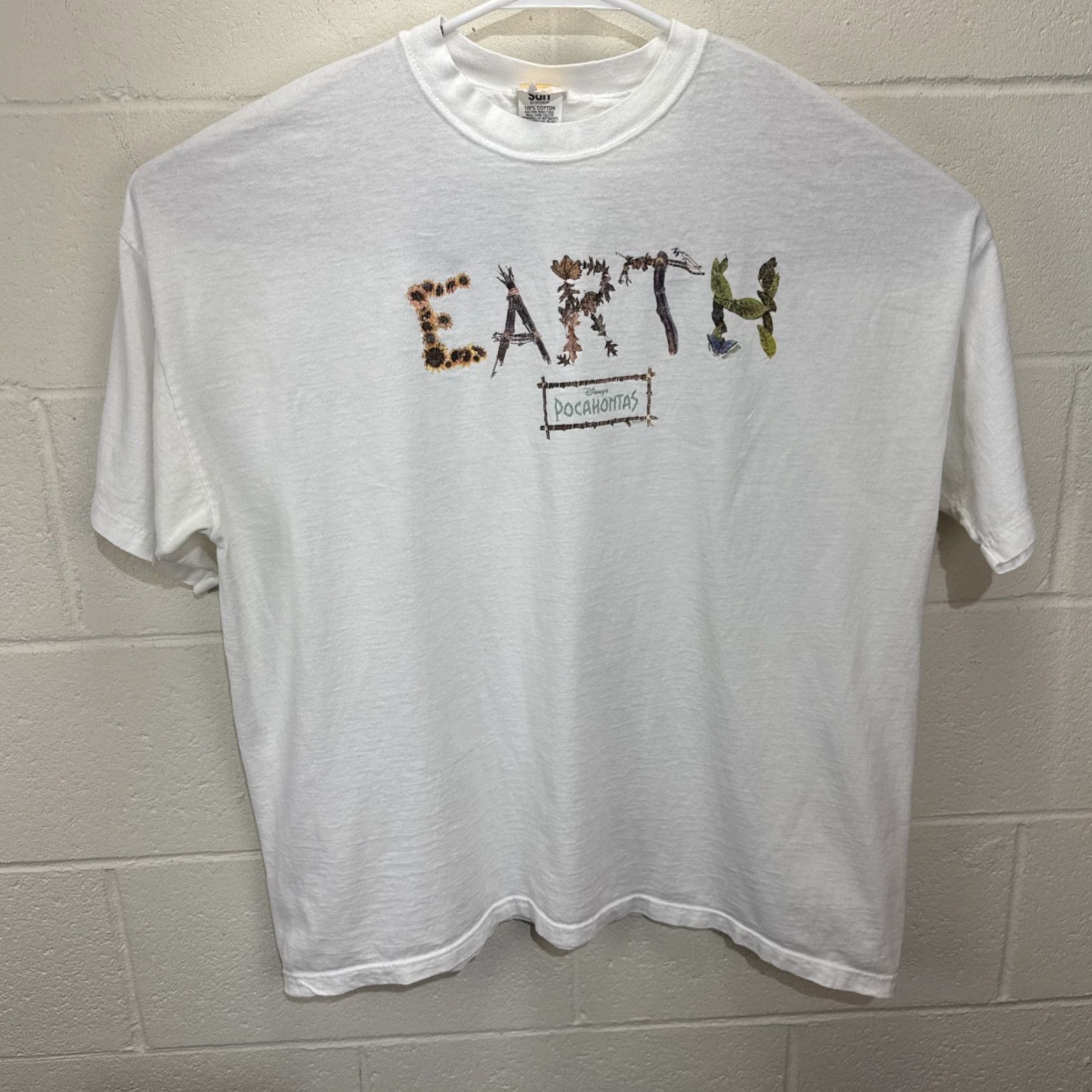 Vintage VINTAGE Pocahontas 90s Movie Promo T-Shirt Disney Earth Graphic Tee 2XL White Unisex Size US XXL / EU 58 / 5 - 2 Thumbnail