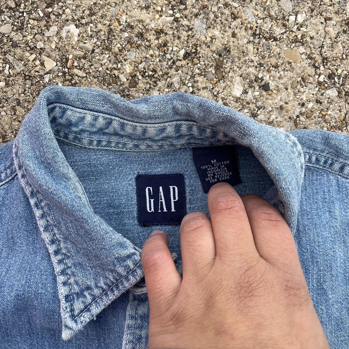 Gap × Vintage 90s Casual Denim Gap Button Up shirt Size US M / EU 48-50 / 2 - 4 Thumbnail