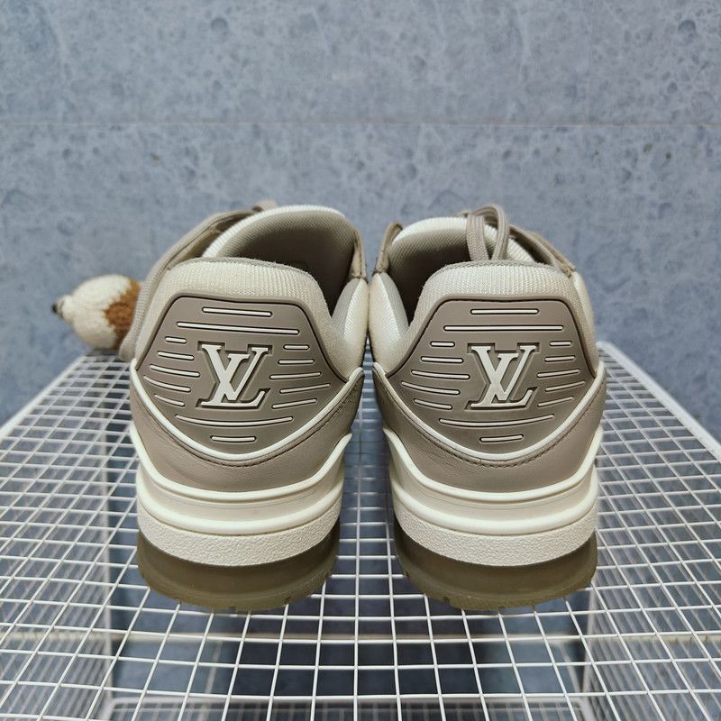 Louis Vuitton Louis Vuitton Classic Print Fashion Sneakers -2508 Size US 9.5 / IT 39.5 - 1 Thumbnail