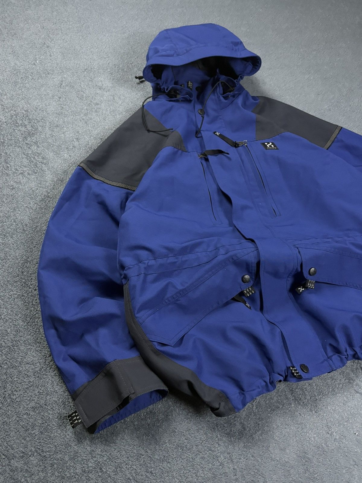 Haglofs 00s Haglofs Vintage Oversized Windstopper Waterproof Jacket Size US L / EU 52-54 / 3 - 4 Thumbnail